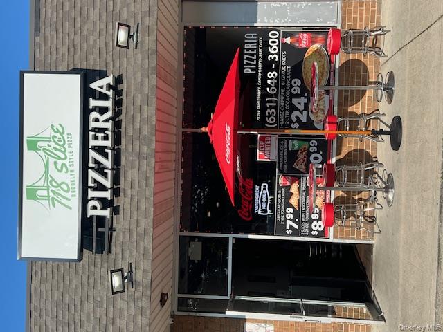 #1 photo, 719 Hawkins, サフォーク郡 Lake Ronkonkoma , NY 11779