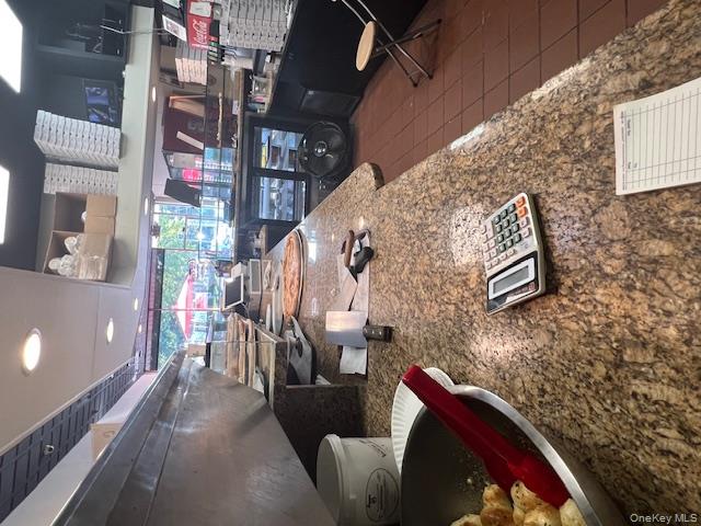 #9 photo, 719 Hawkins, サフォーク郡 Lake Ronkonkoma , NY 11779