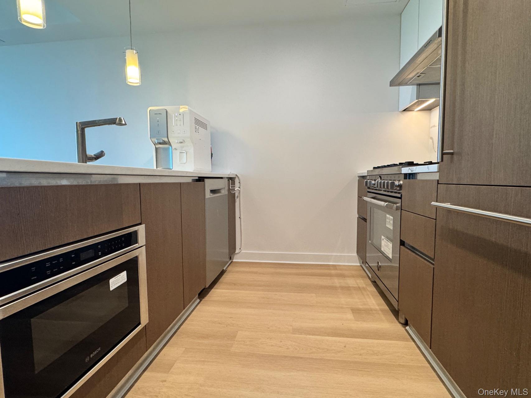 #5 photo, 134-37 35th Avenue, クイーンズ区 Flushing , NY 11354