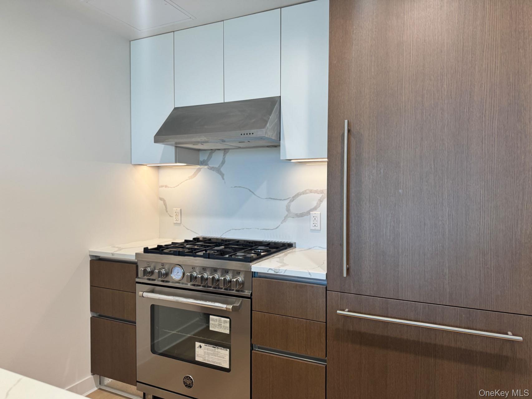 #7 photo, 134-37 35th Avenue, クイーンズ区 Flushing , NY 11354