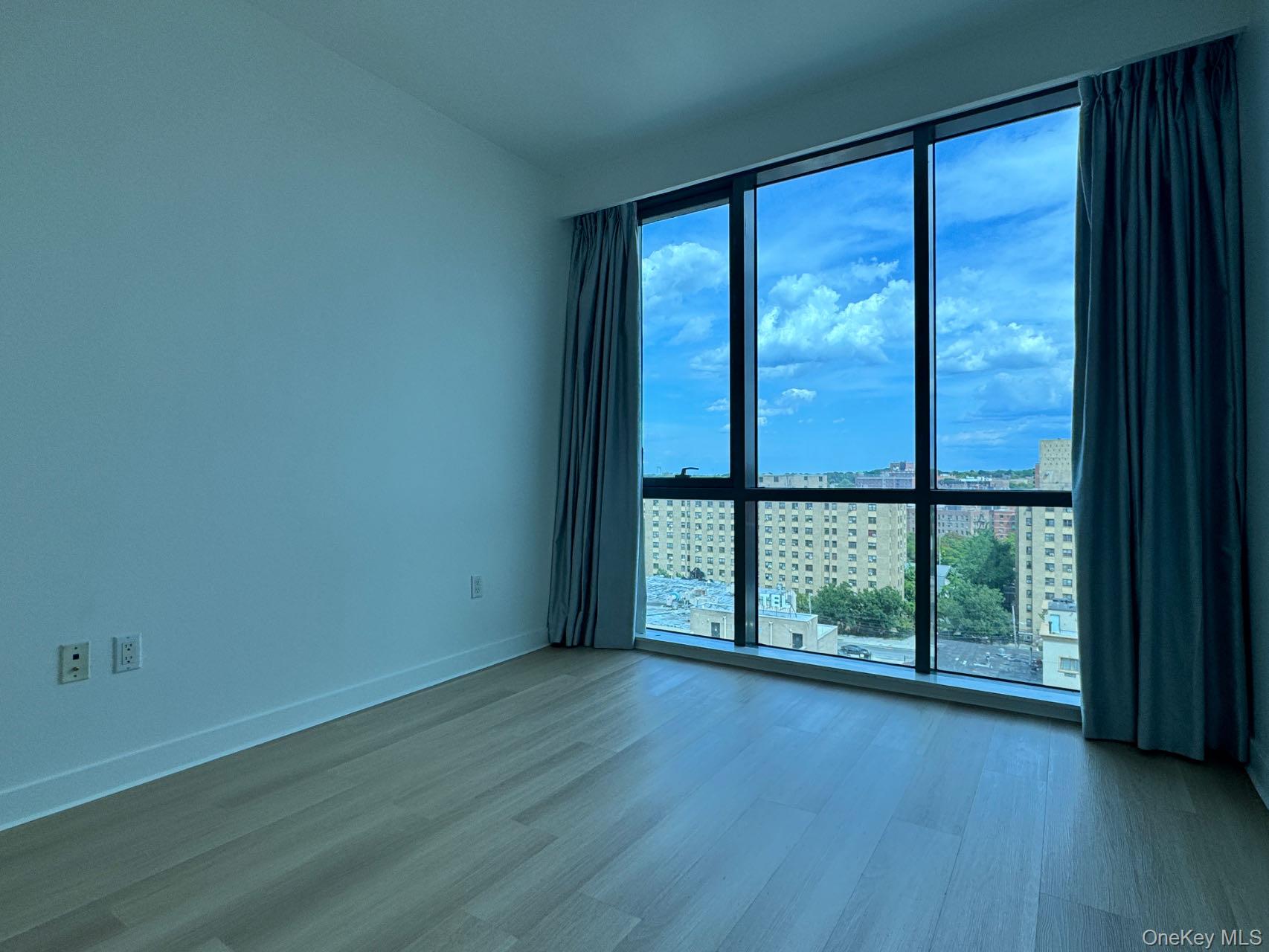 #8 photo, 134-37 35th Avenue, クイーンズ区 Flushing , NY 11354