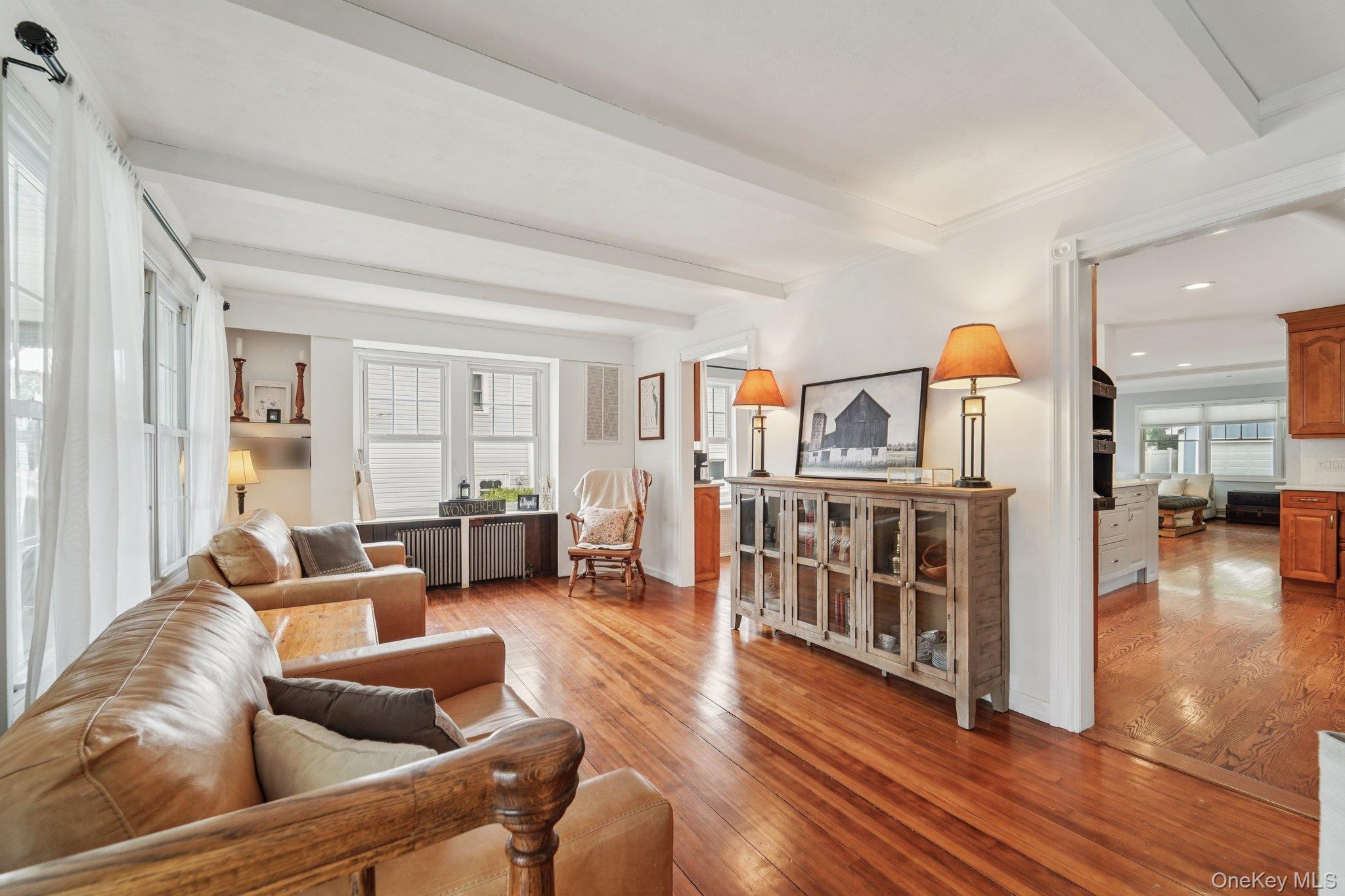 #7 photo, 74 Lincoln Avenue, Pearl River , NY 10965