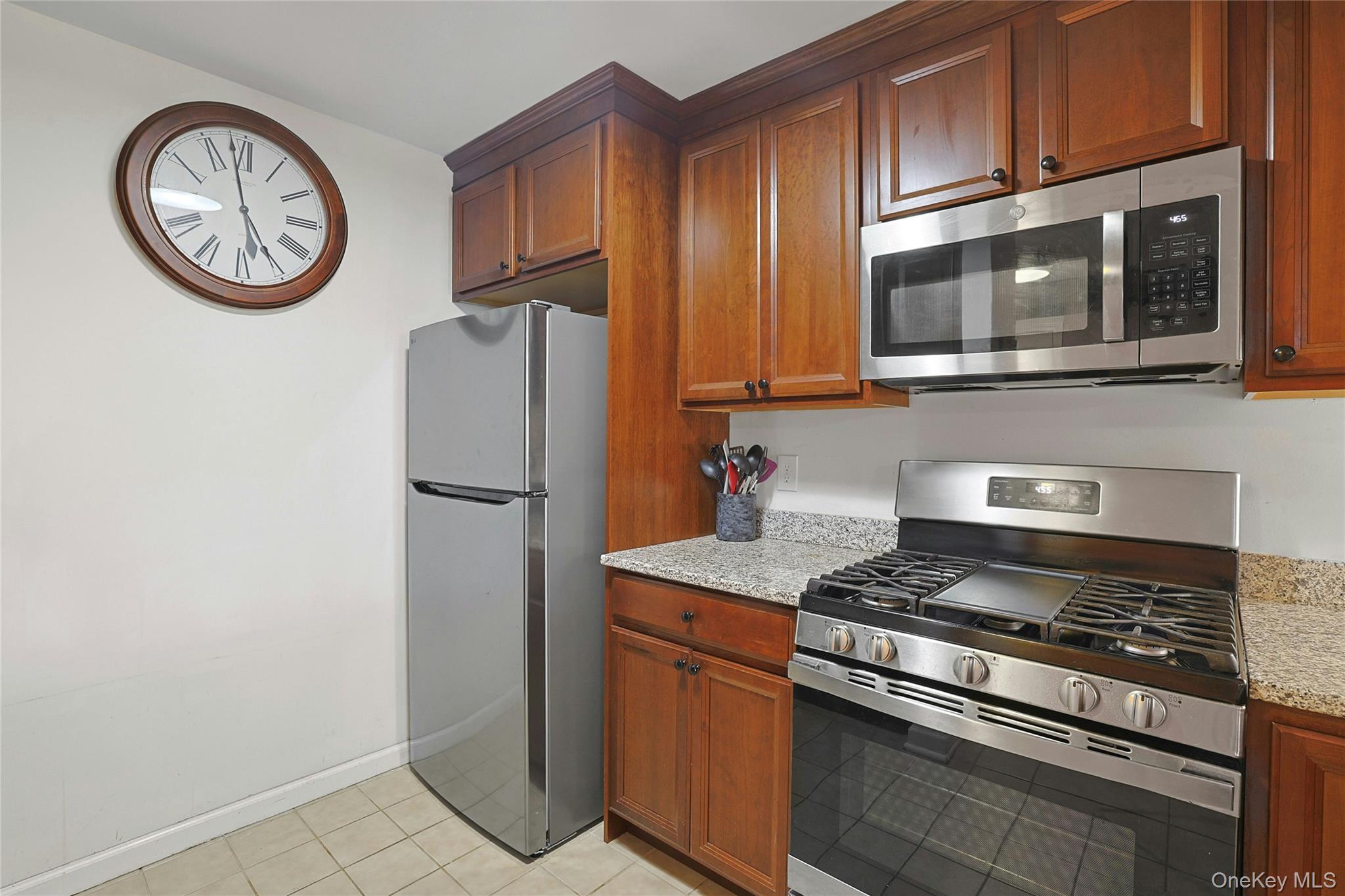 #11 photo, 1320 Round Pointe Drive, Haverstraw , NY 10927