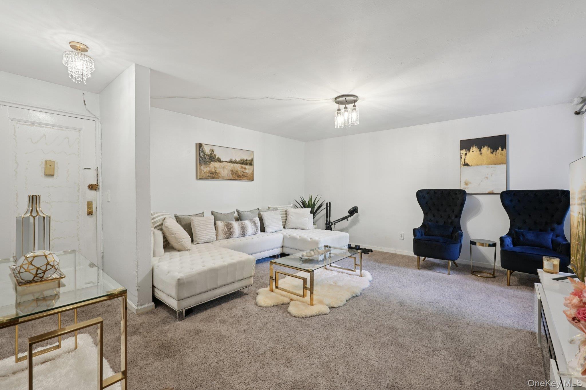 #10 photo, 5 Oakdale Manor, Suffern , NY 10901