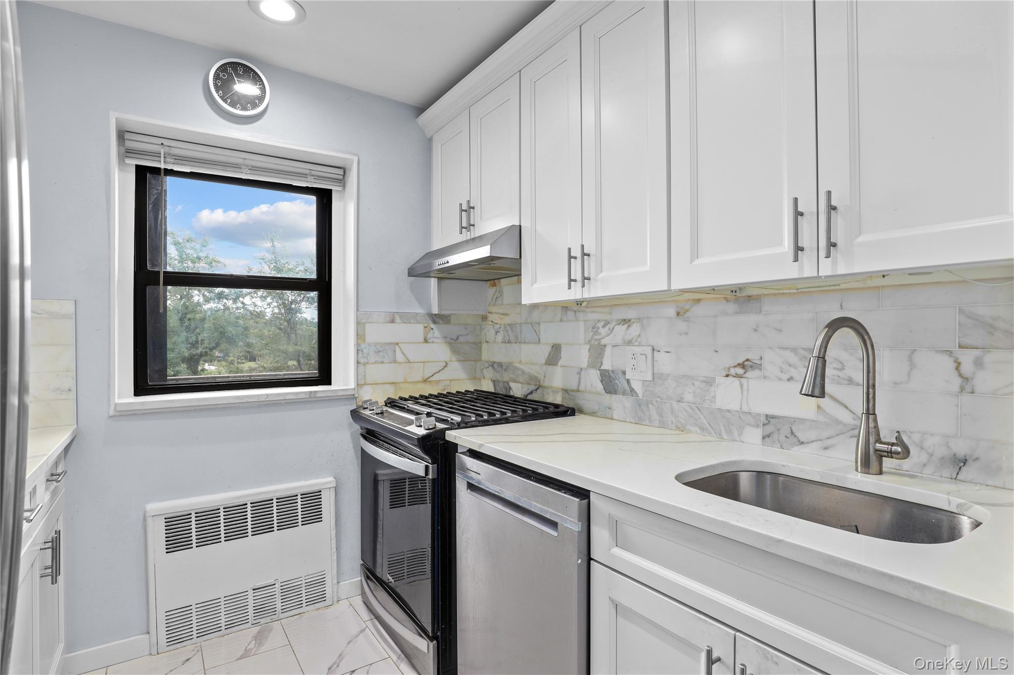 #10 photo, 266 Pelham Road, New Rochelle , NY 10805