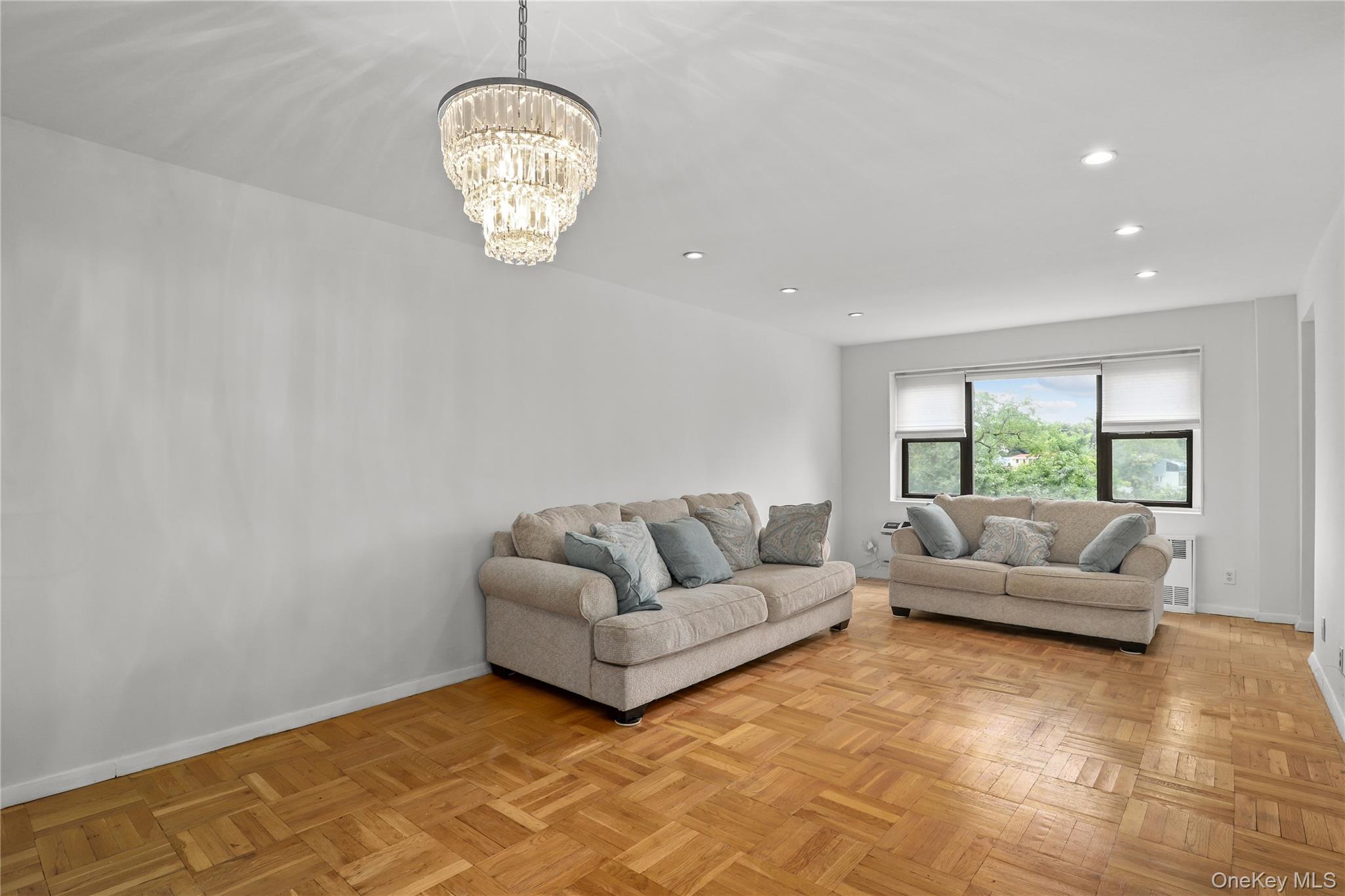 #5 photo, 266 Pelham Road, New Rochelle , NY 10805