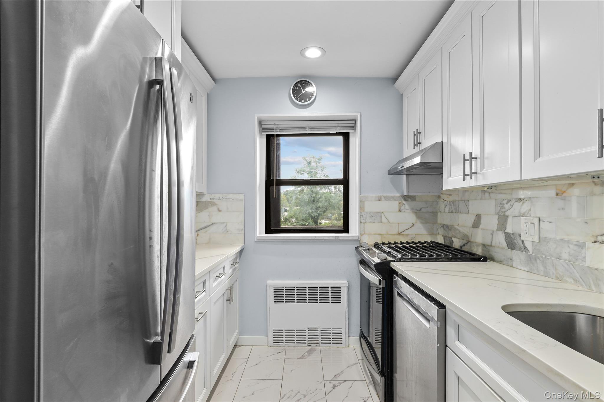 #9 photo, 266 Pelham Road, New Rochelle , NY 10805