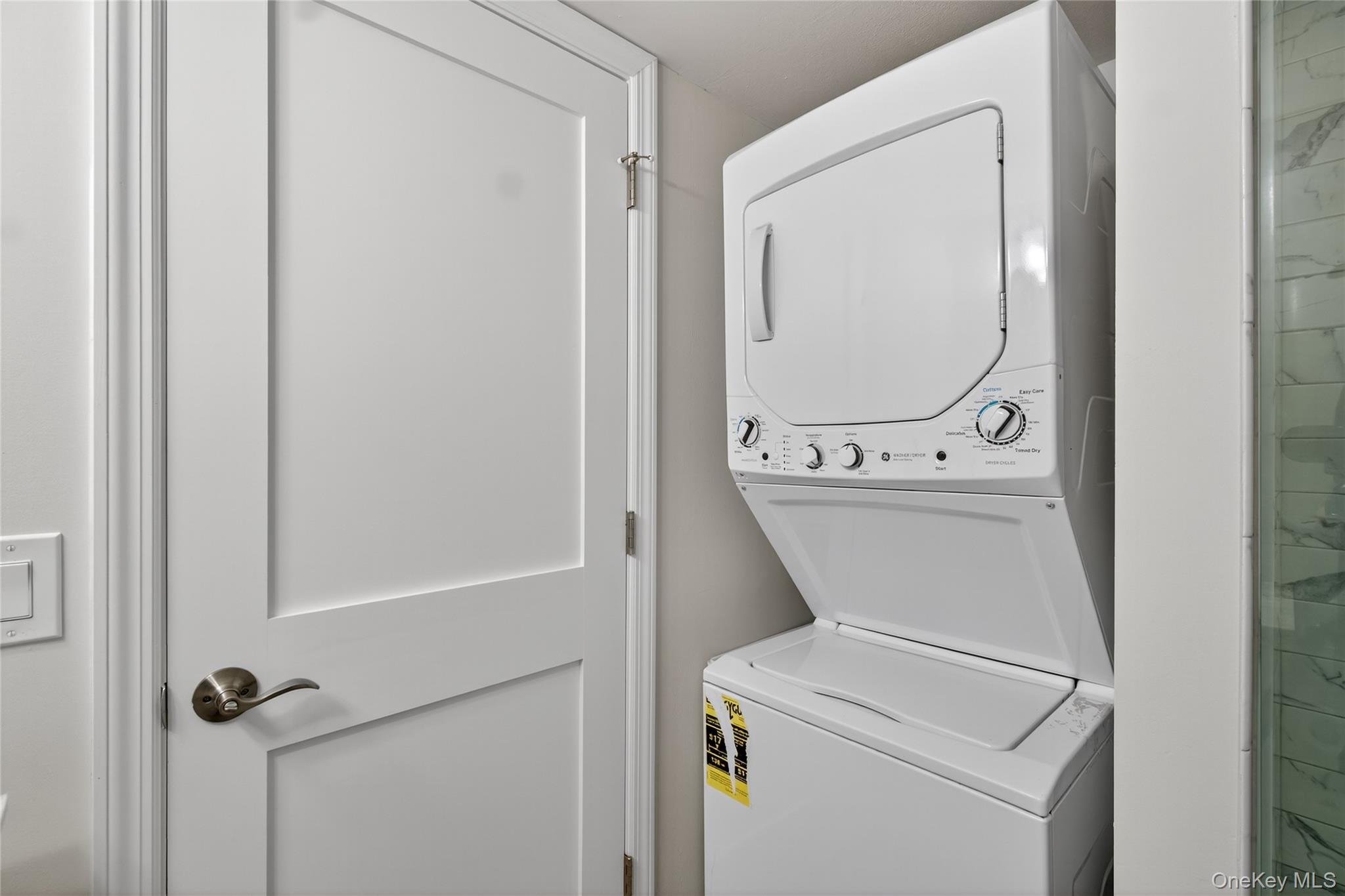 #20 photo, 41 Jefferson Oval, Yorktown Heights , NY 10598