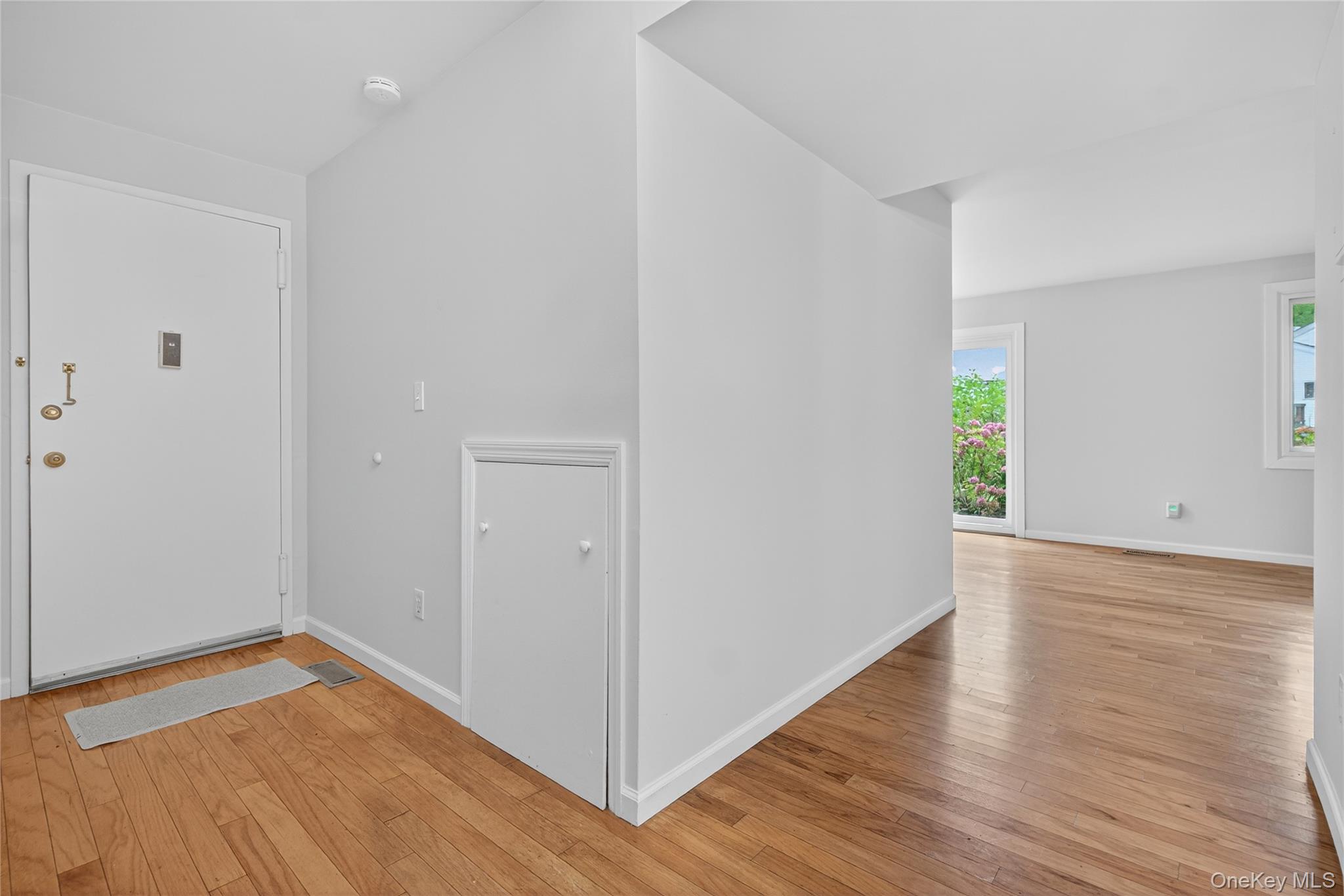 #6 photo, 41 Jefferson Oval, Yorktown Heights , NY 10598