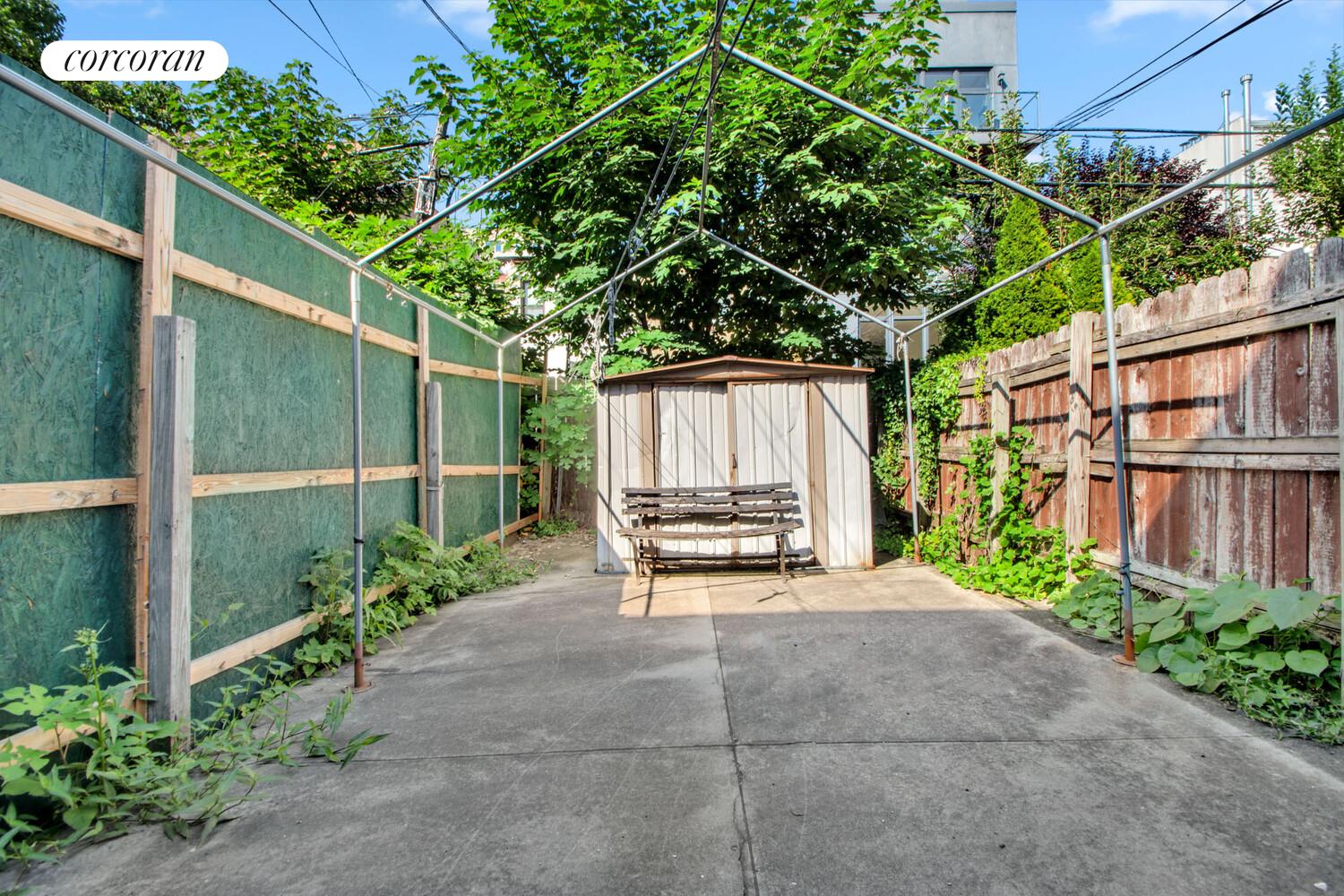 #4 photo, 651 DE GRAW Street, ブルックリン区 Park Slope , NY 11217