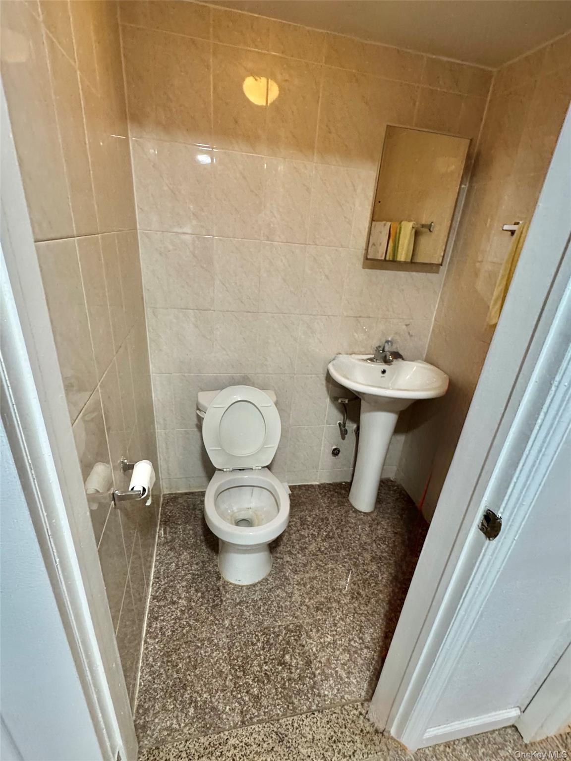 #5 photo, 54 Avenue W, ブルックリン区 Brooklyn , NY 11223