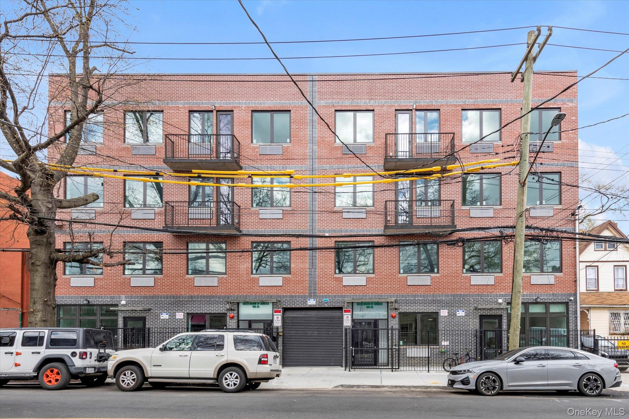 #1 photo, 106-29 Guy R Brewer Boulevard, クイーンズ区 Jamaica , NY 11433