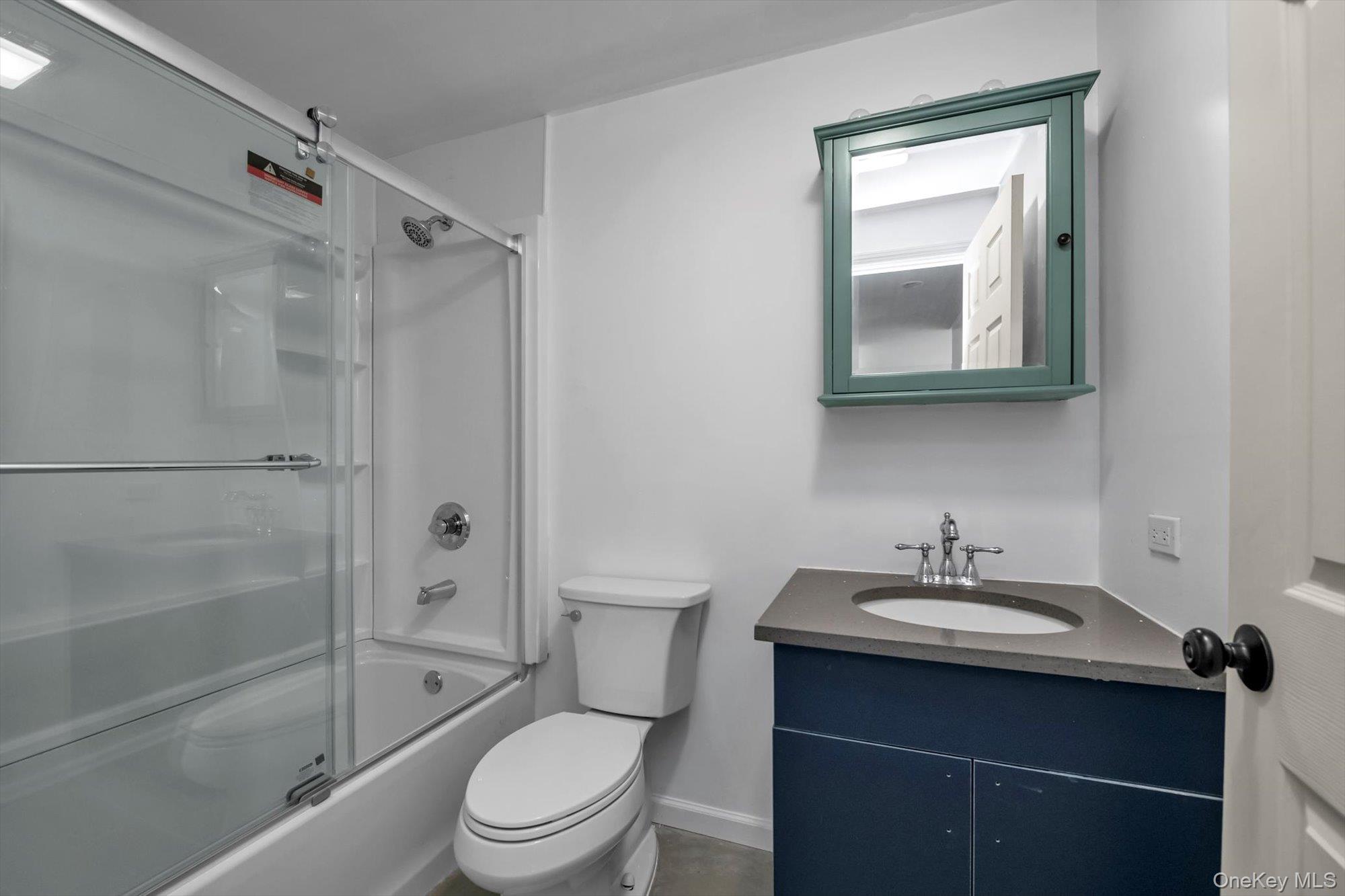 #19 photo, 106-29 Guy R Brewer Boulevard, クイーンズ区 Jamaica , NY 11433