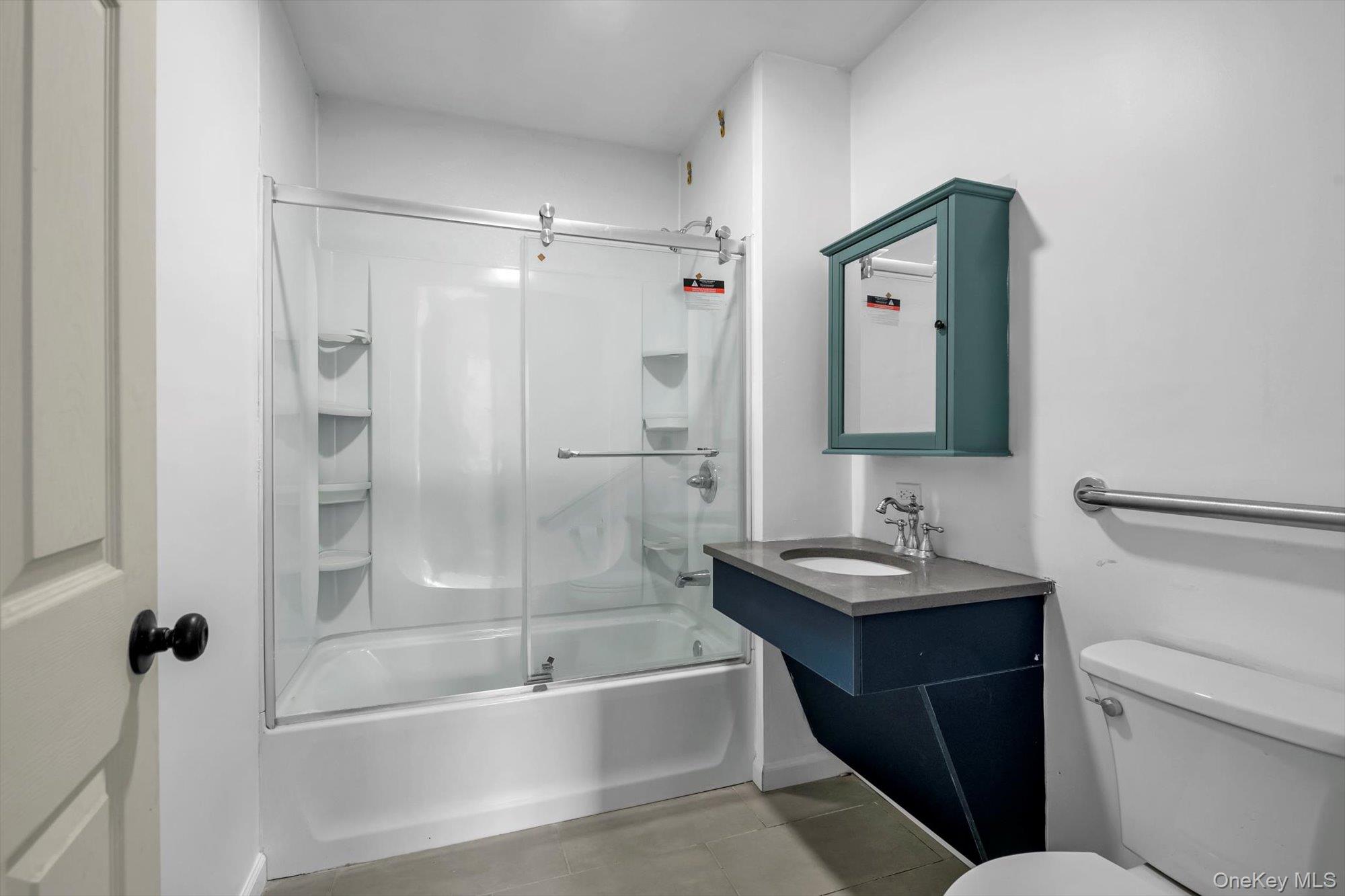 #9 photo, 106-29 Guy R Brewer Boulevard, クイーンズ区 Jamaica , NY 11433