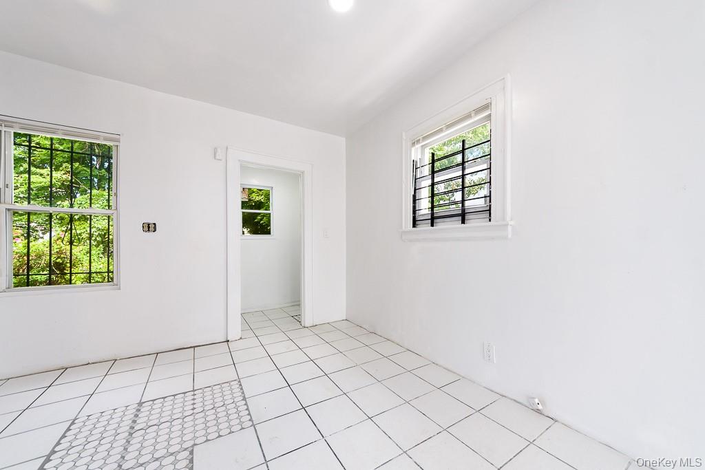 #5 photo, 12251 Grayson Street, クイーンズ区 Springfield Gardens , NY 11413