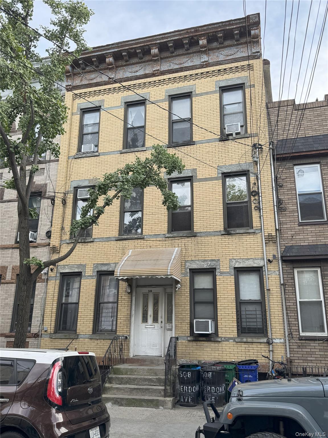 #2 photo, 508 Onderdonk Avenue, クイーンズ区 Ridgewood , NY 11385