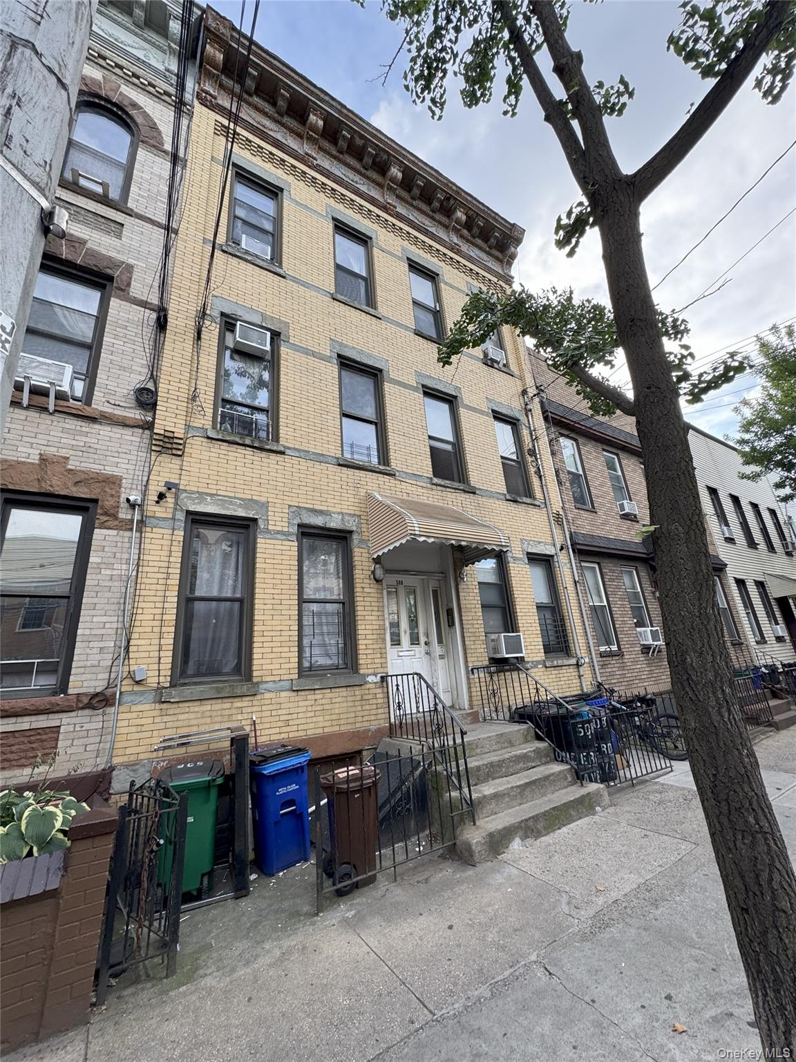 #3 photo, 508 Onderdonk Avenue, クイーンズ区 Ridgewood , NY 11385