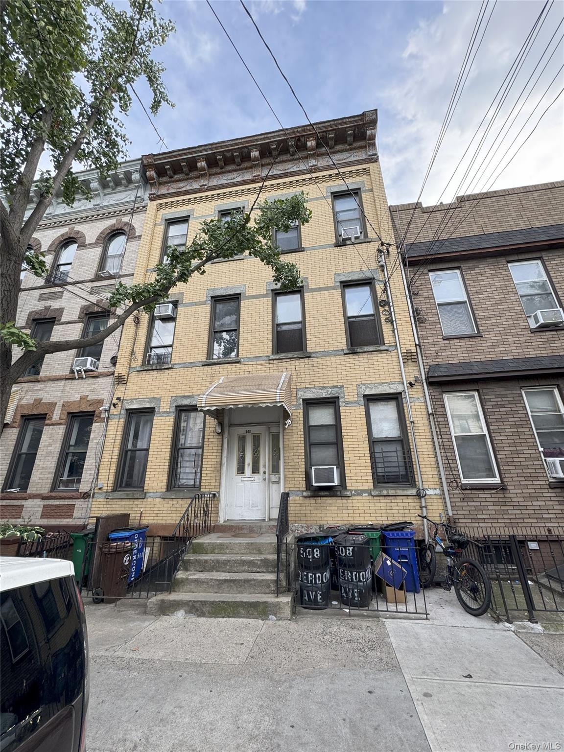 #4 photo, 508 Onderdonk Avenue, クイーンズ区 Ridgewood , NY 11385