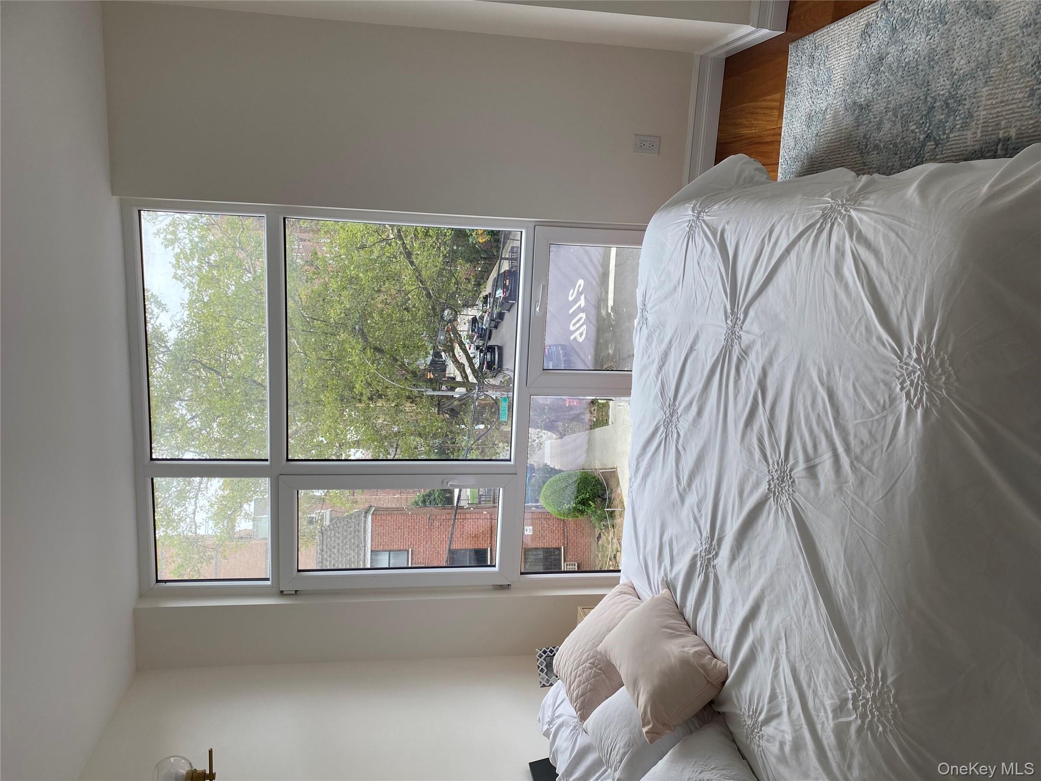 #9 photo, 6518 Austin Street, クイーンズ区 Rego Park , NY 11374