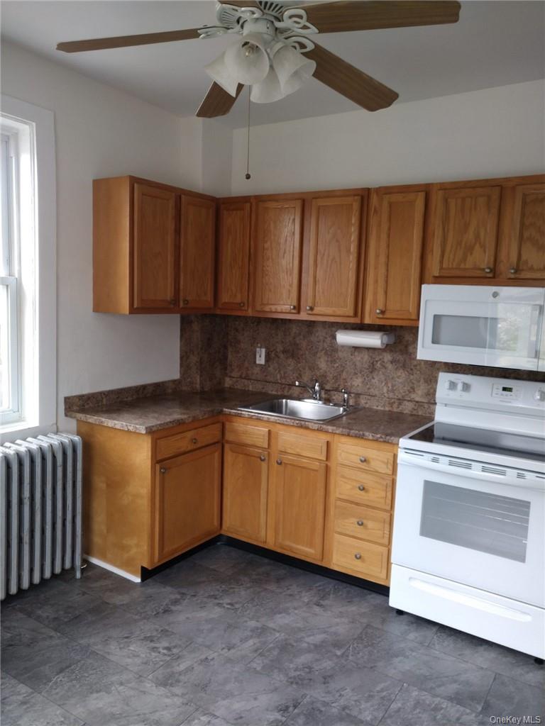 #8 photo, 262 Rte. 32, Central Valley , NY 10917-3614