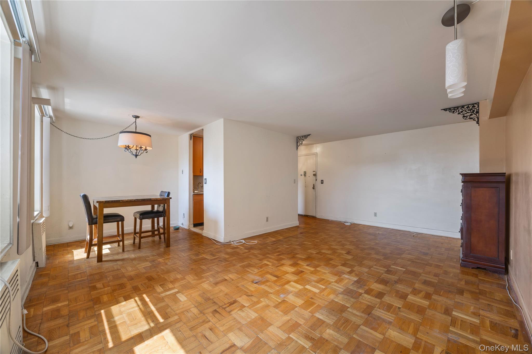 #2 photo, 1304 Midland Avenue, Yonkers , NY 10704