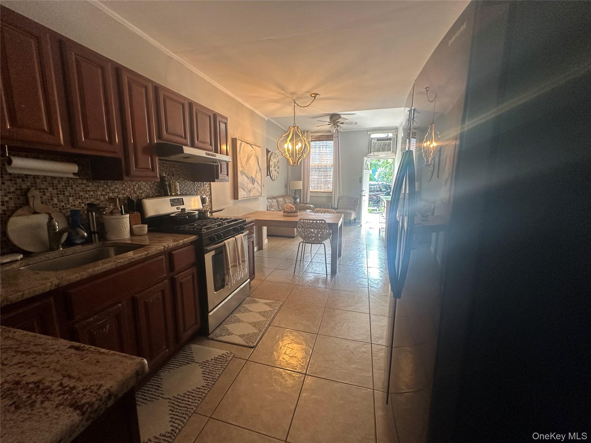 #5 photo, 565 Union Street, ブルックリン区 Brooklyn , NY 11215