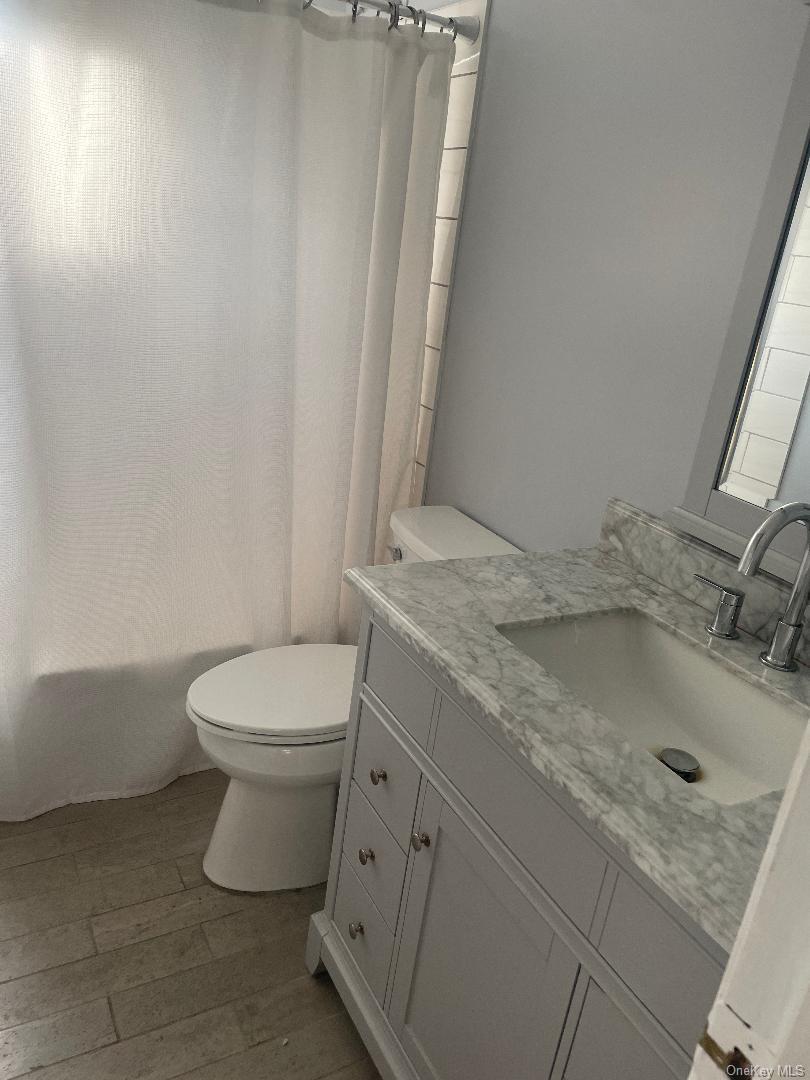 #3 photo, 275 N Utica Avenue, ナッソー郡 Massapequa , NY 11758