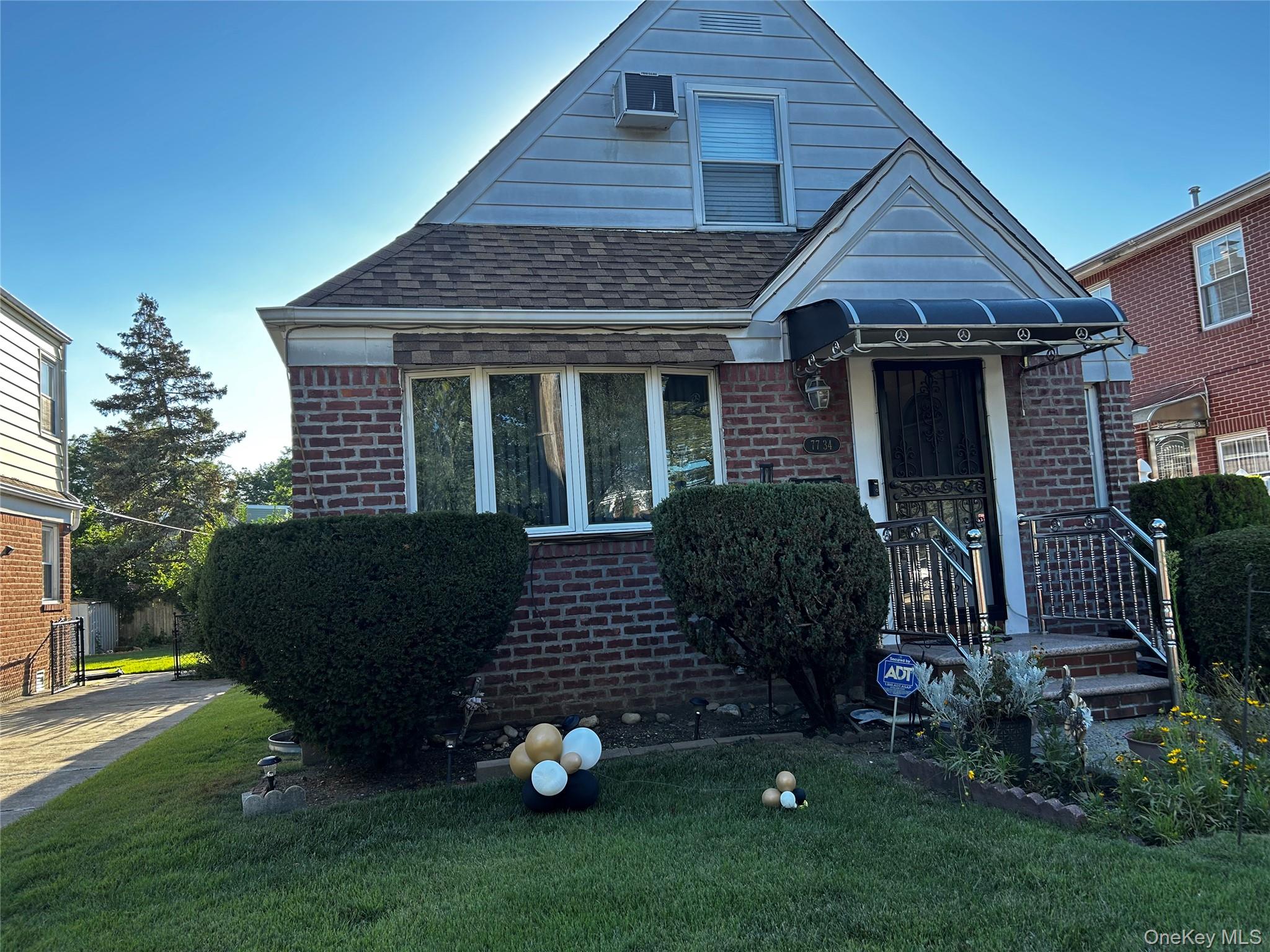 #1 photo, 7734 Little Neck Parkway, クイーンズ区 Glen Oaks , NY 11004