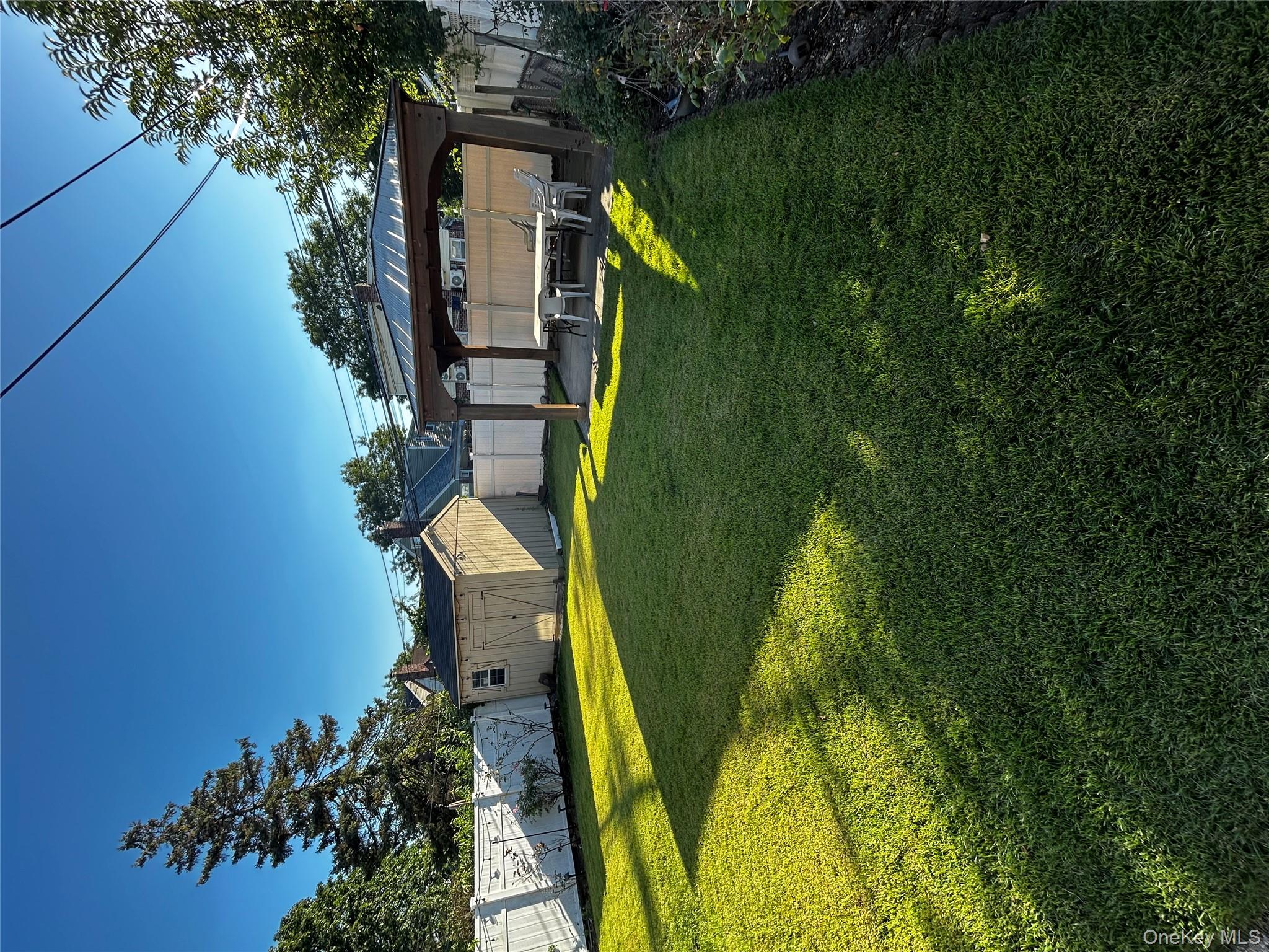 #2 photo, 7734 Little Neck Parkway, クイーンズ区 Glen Oaks , NY 11004