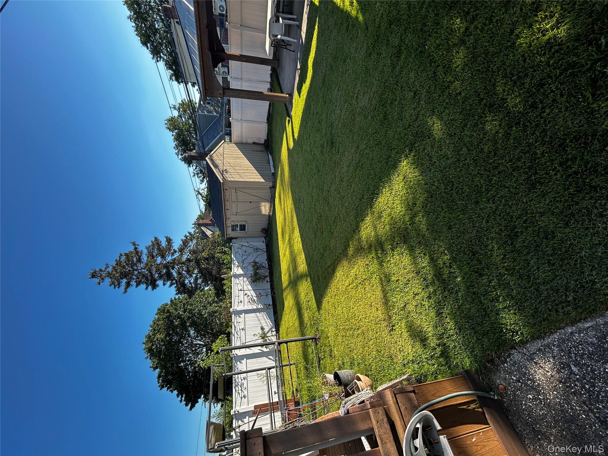 #3 photo, 7734 Little Neck Parkway, クイーンズ区 Glen Oaks , NY 11004