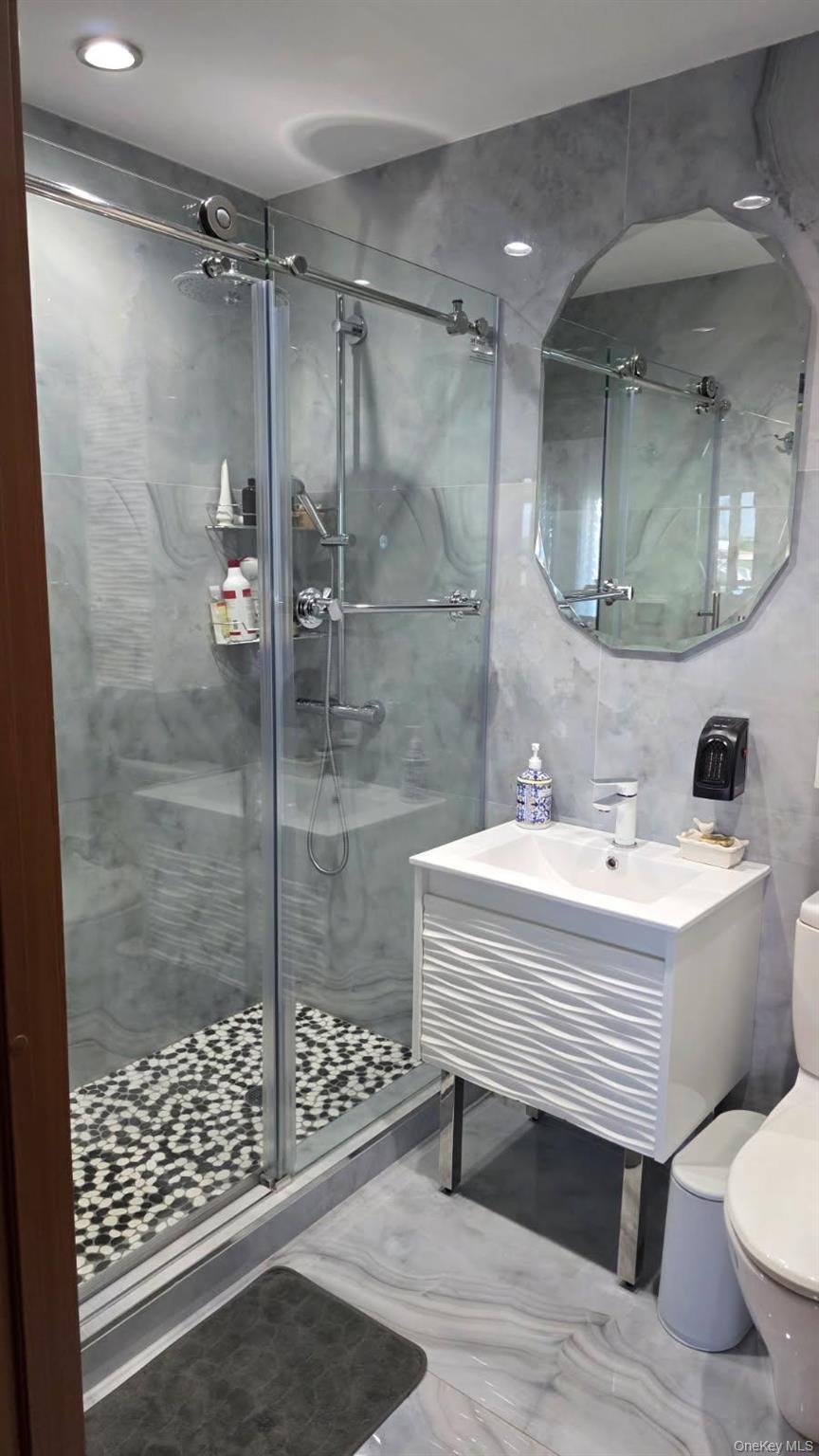 #14 photo, 134 West End Avenue, ブルックリン区 Brooklyn , NY 11235