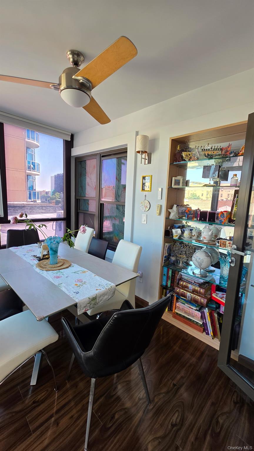 #8 photo, 134 West End Avenue, ブルックリン区 Brooklyn , NY 11235