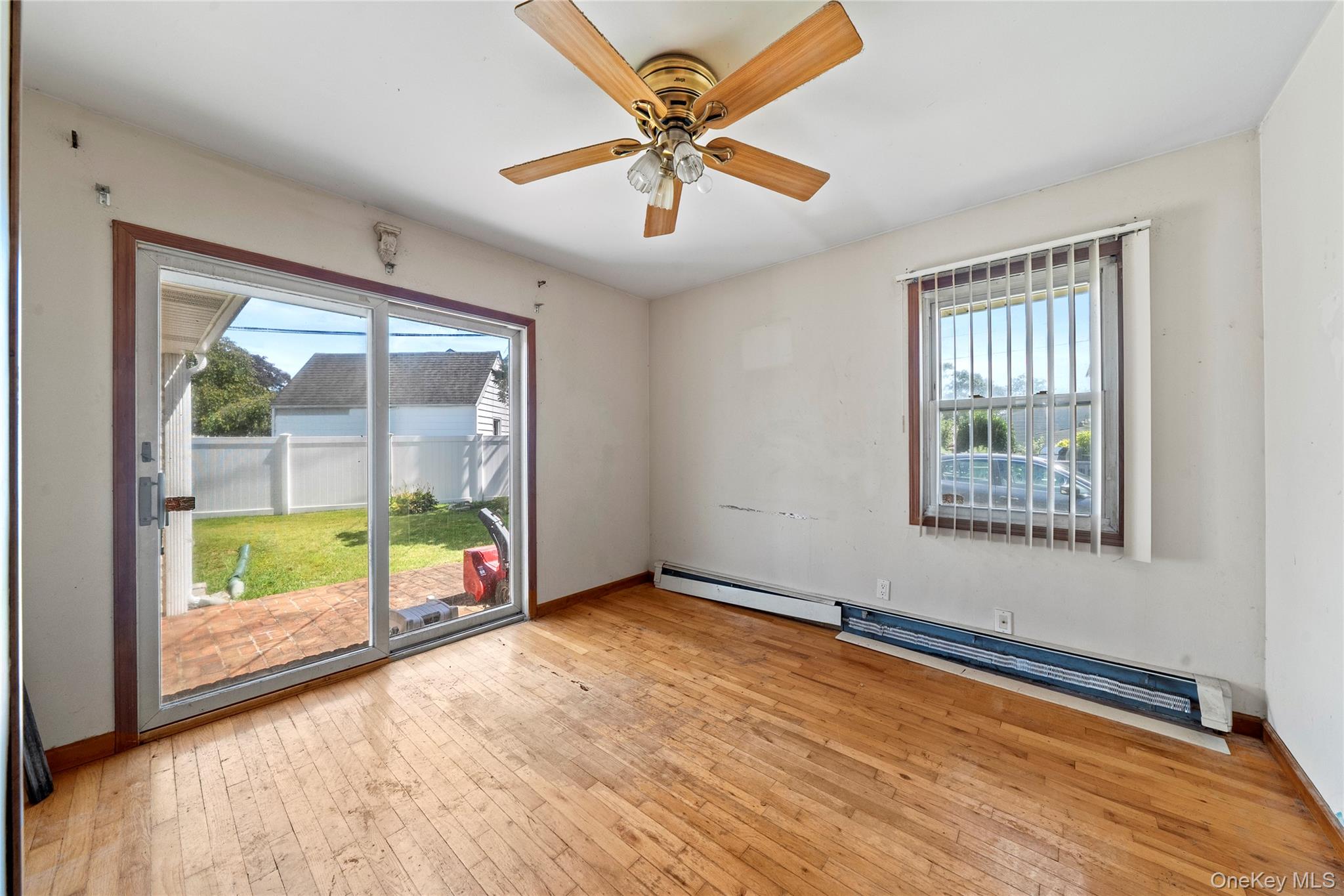 #10 photo, 2986 Valley Road, Wantagh , NY 11793