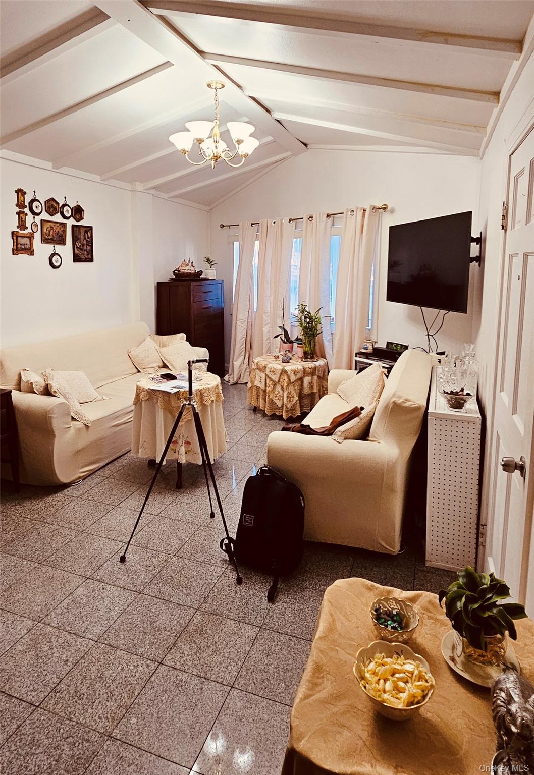 #12 photo, 6728 Forest Avenue, कुईंस Ridgewood , NY 11385