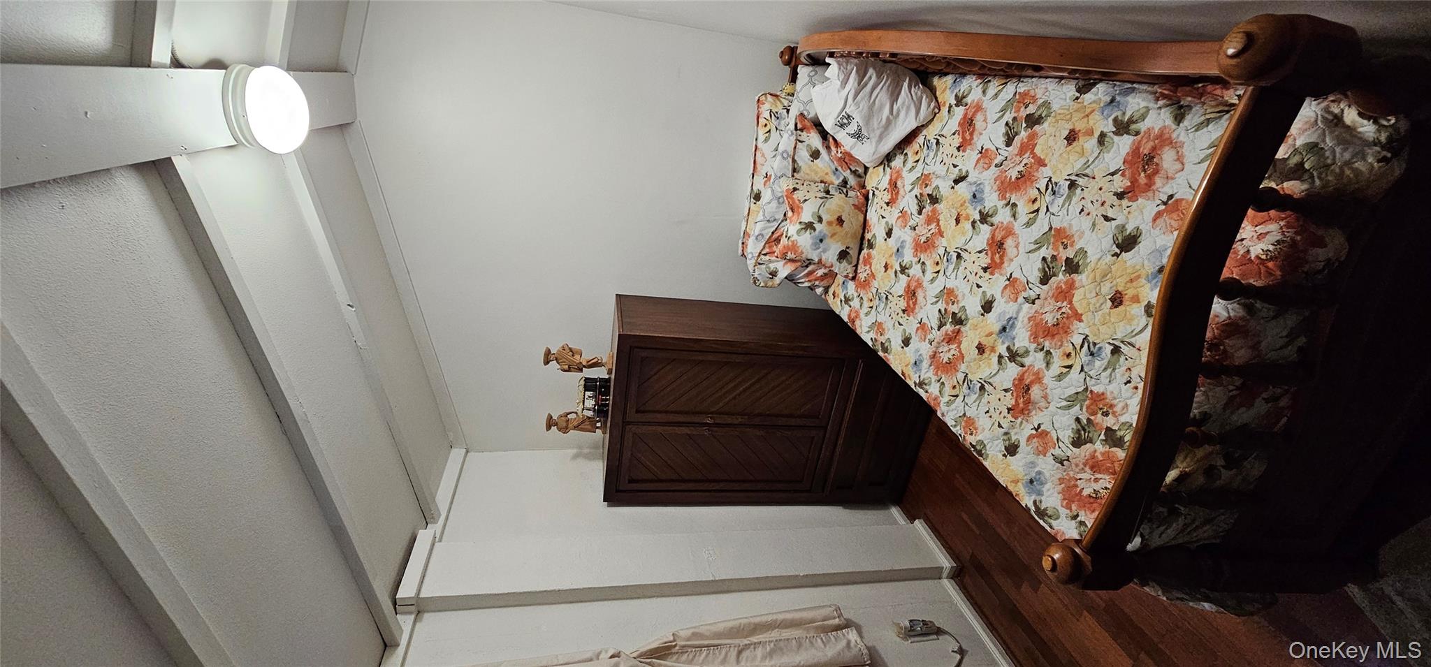 #14 photo, 6728 Forest Avenue, कुईंस Ridgewood , NY 11385