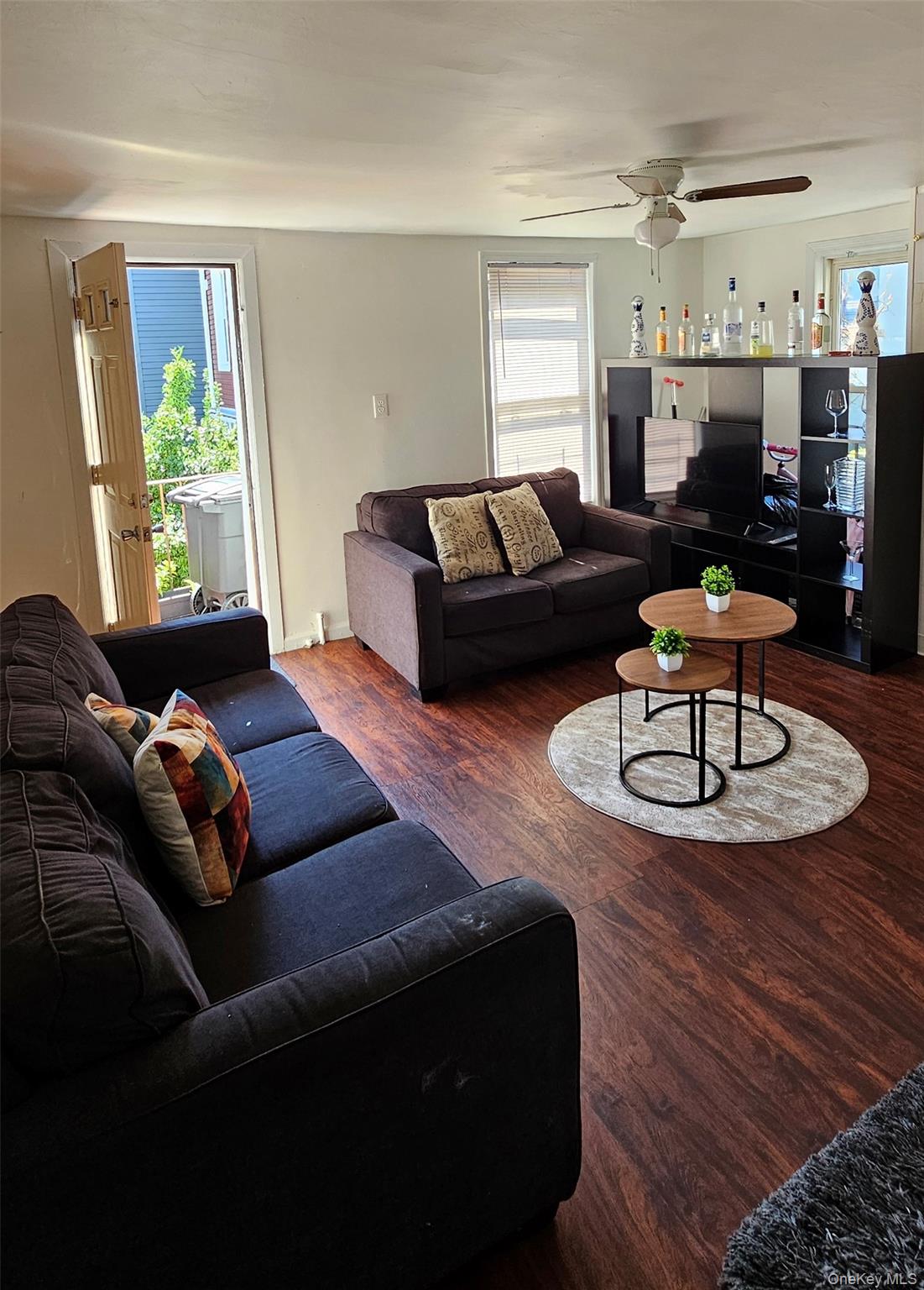 #20 photo, 6728 Forest Avenue, कुईंस Ridgewood , NY 11385