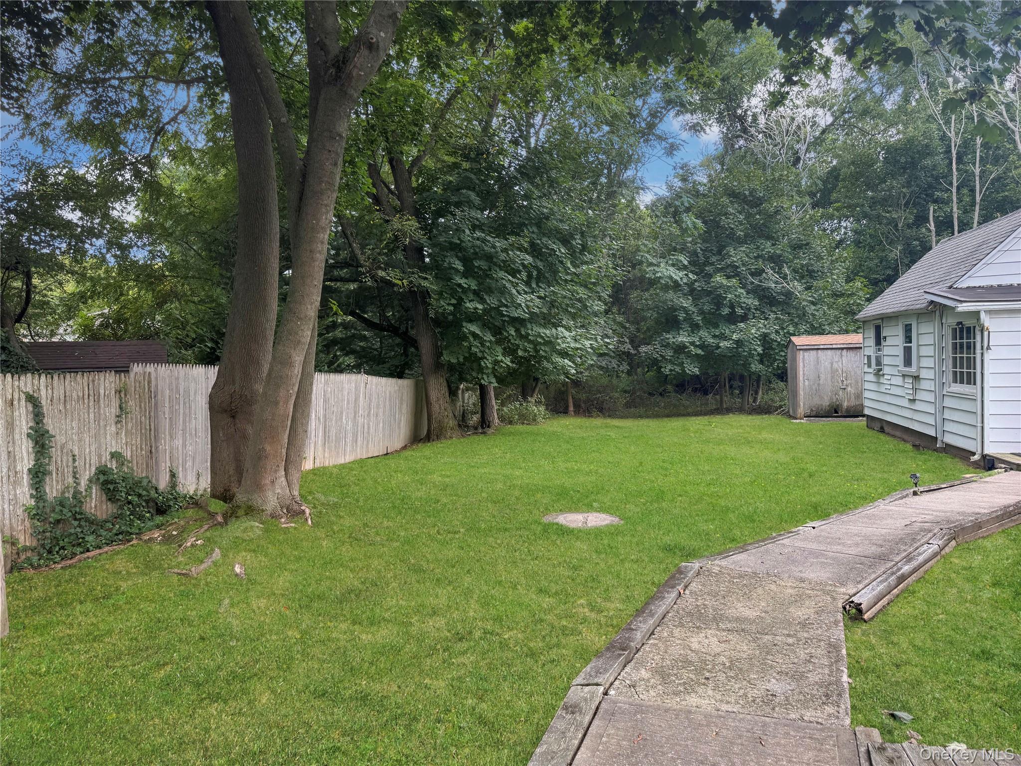 #9 photo, 174 Mills Pond Road, サフォーク郡 Saint James , NY 11780