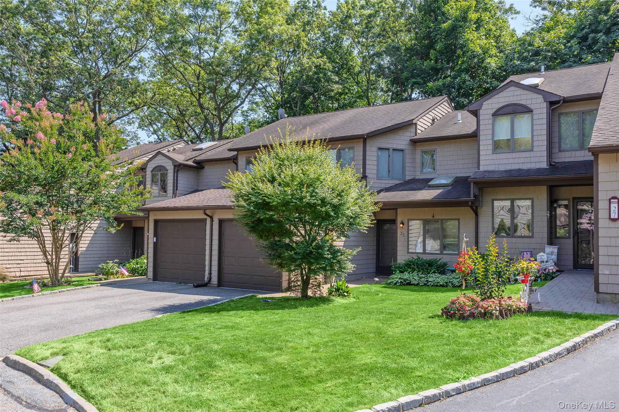 #2 photo, 25 Jeremy Circle, サフォーク郡 Nesconset , NY 11767