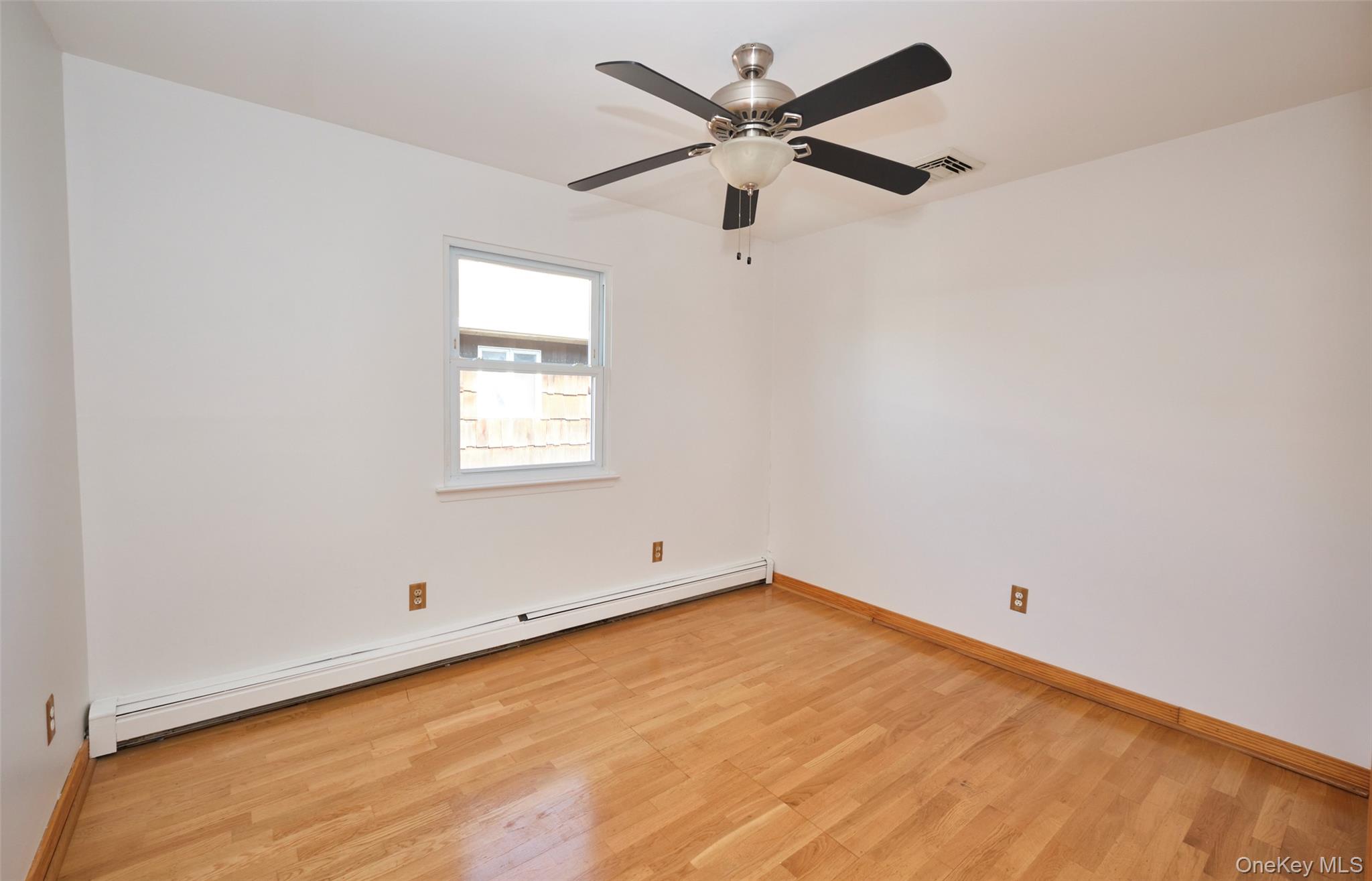 #14 photo, 34 Vandewater Avenue, ナッソー郡 Floral Park , NY 11001