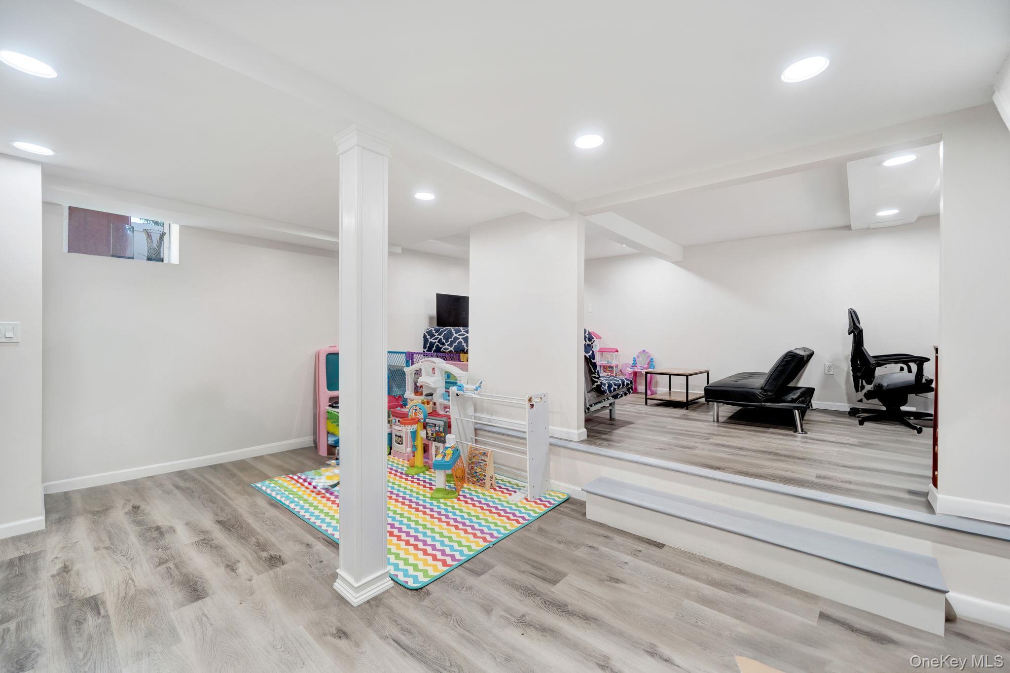 #20 photo, 76 Balcom Road, ナッソー郡 Farmingdale , NY 11735