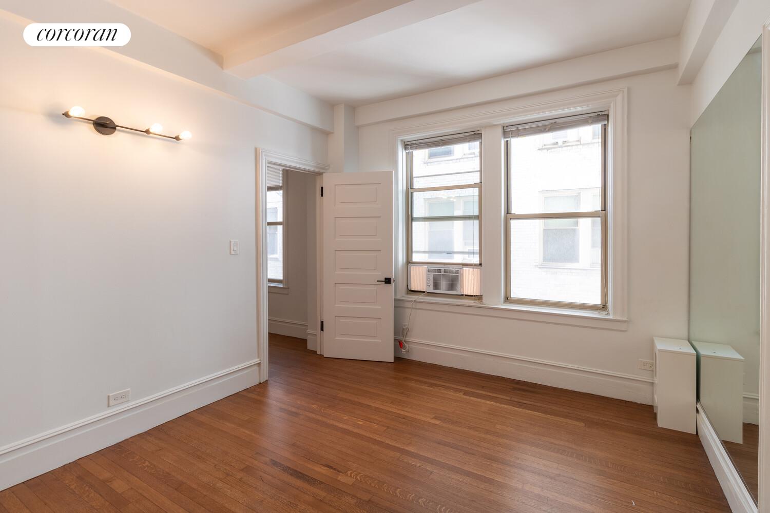 #6 photo, 170 W 74TH Street, マンハッタン Upper West Side , NY 10023