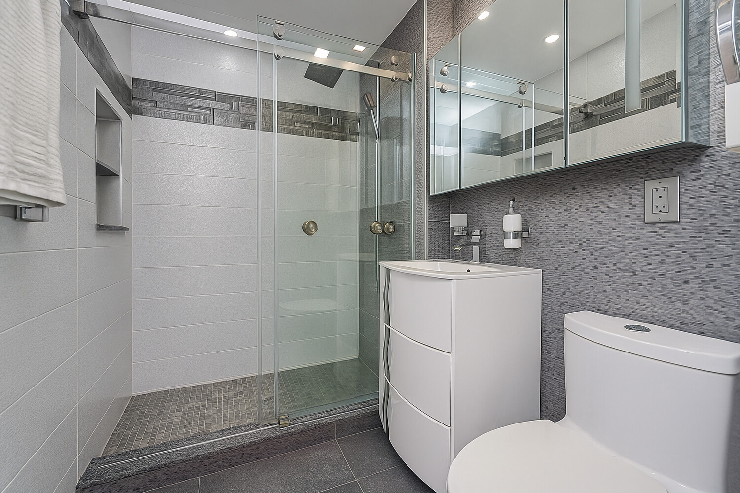 #16 photo, 2800 E 29TH Street, ブルックリン区 Sheepshead Bay , NY 11235