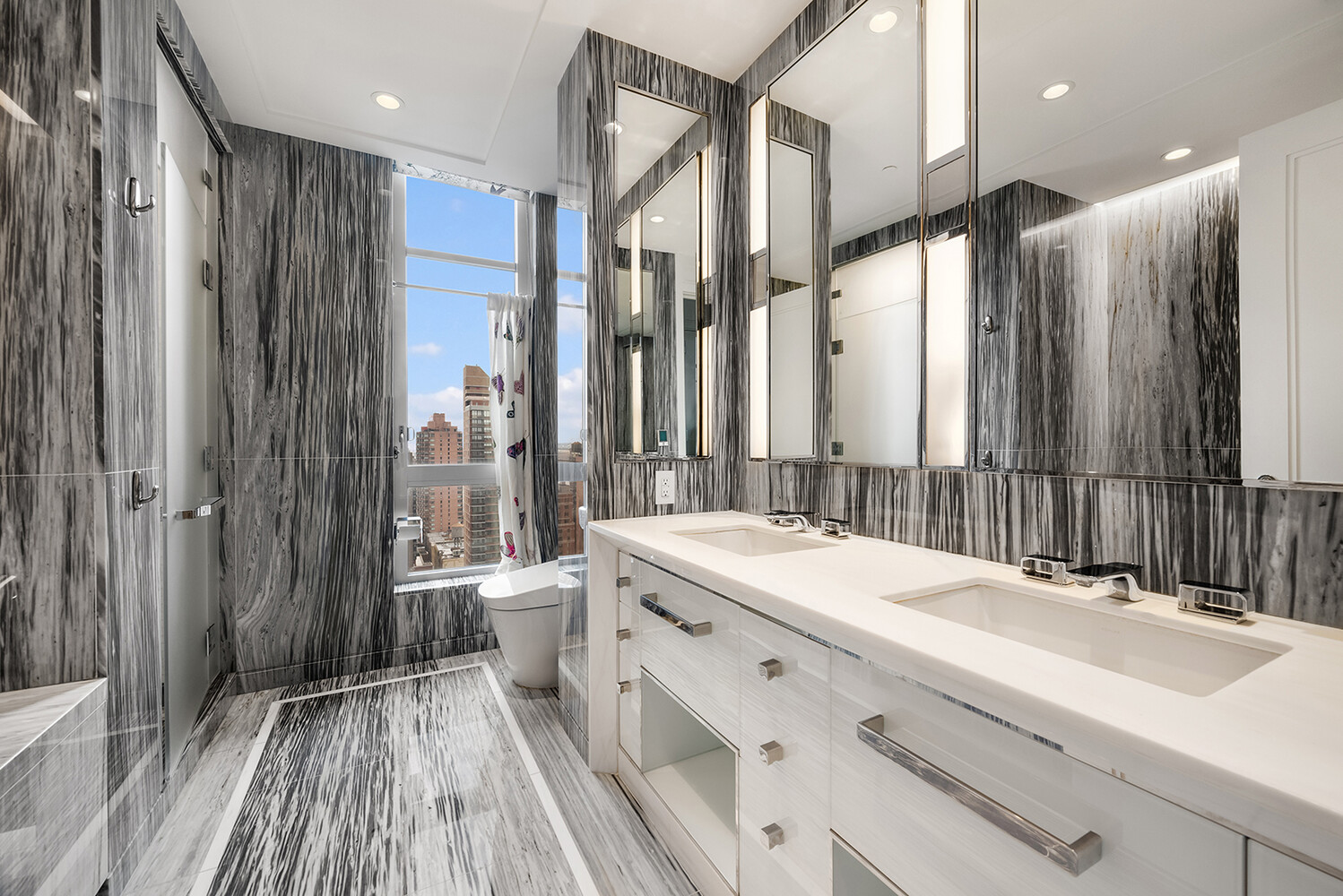 #13 photo, 200 E 95TH Street, マンハッタン Yorkville , NY 10128