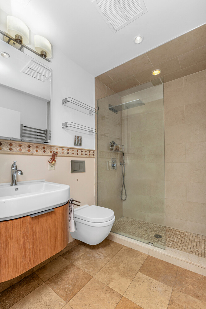 #8 photo, 507 E 13TH Street, マンハッタン East Village , NY 10009