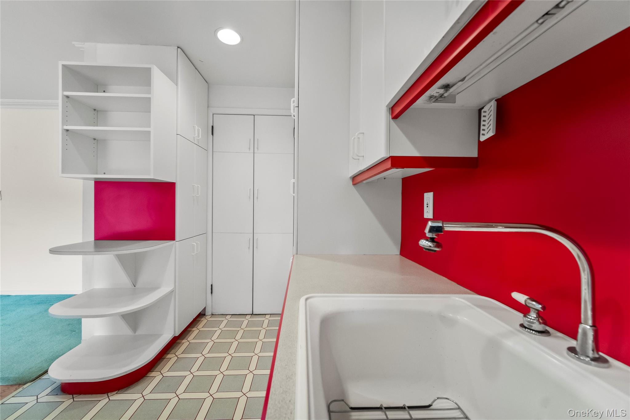 #12 photo, 100 E Hartsdale Avenue, Hartsdale , NY 10530