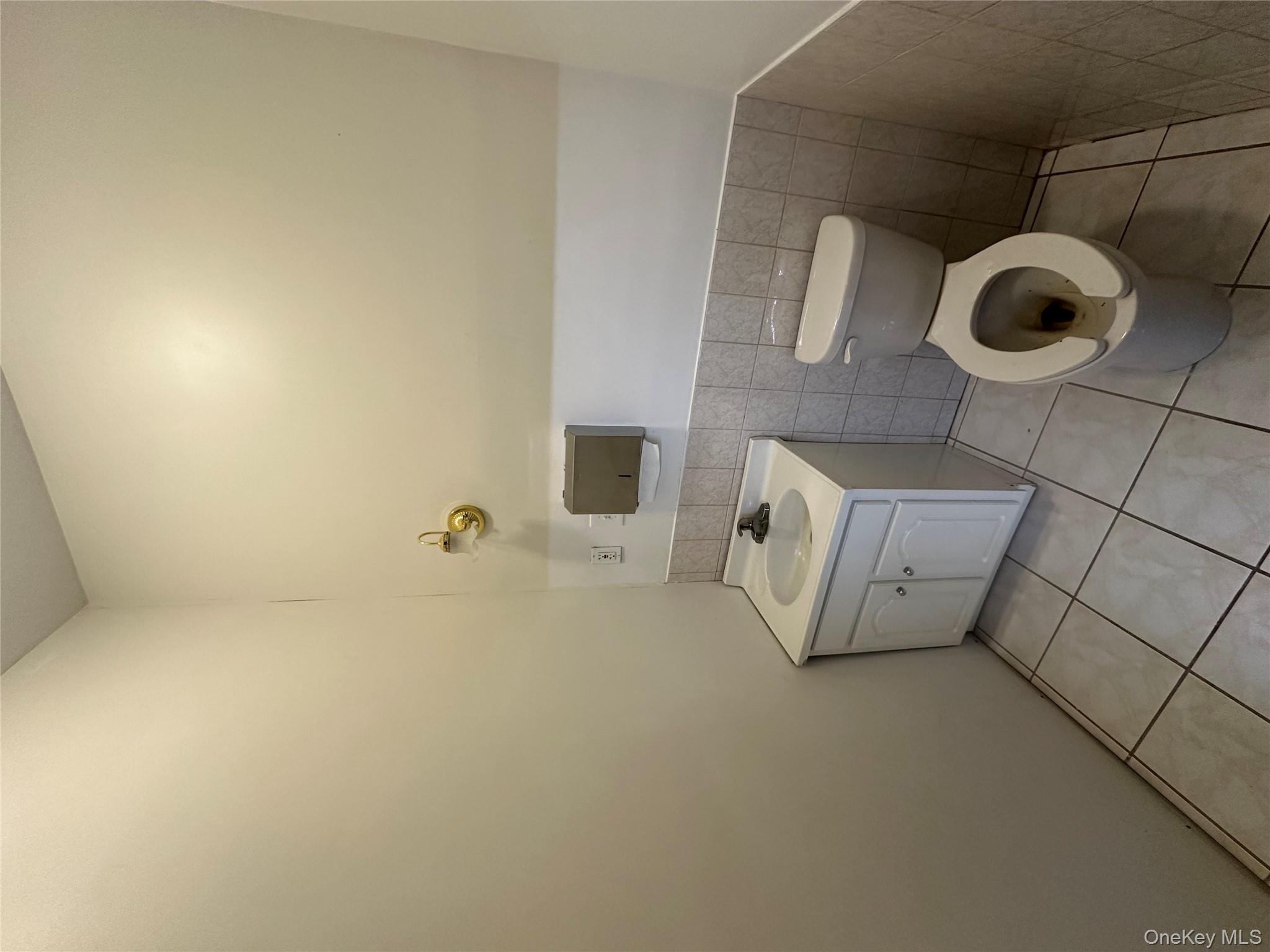 #9 photo, 202 Merrick Road, ナッソー郡 Rockville Centre , NY 11570