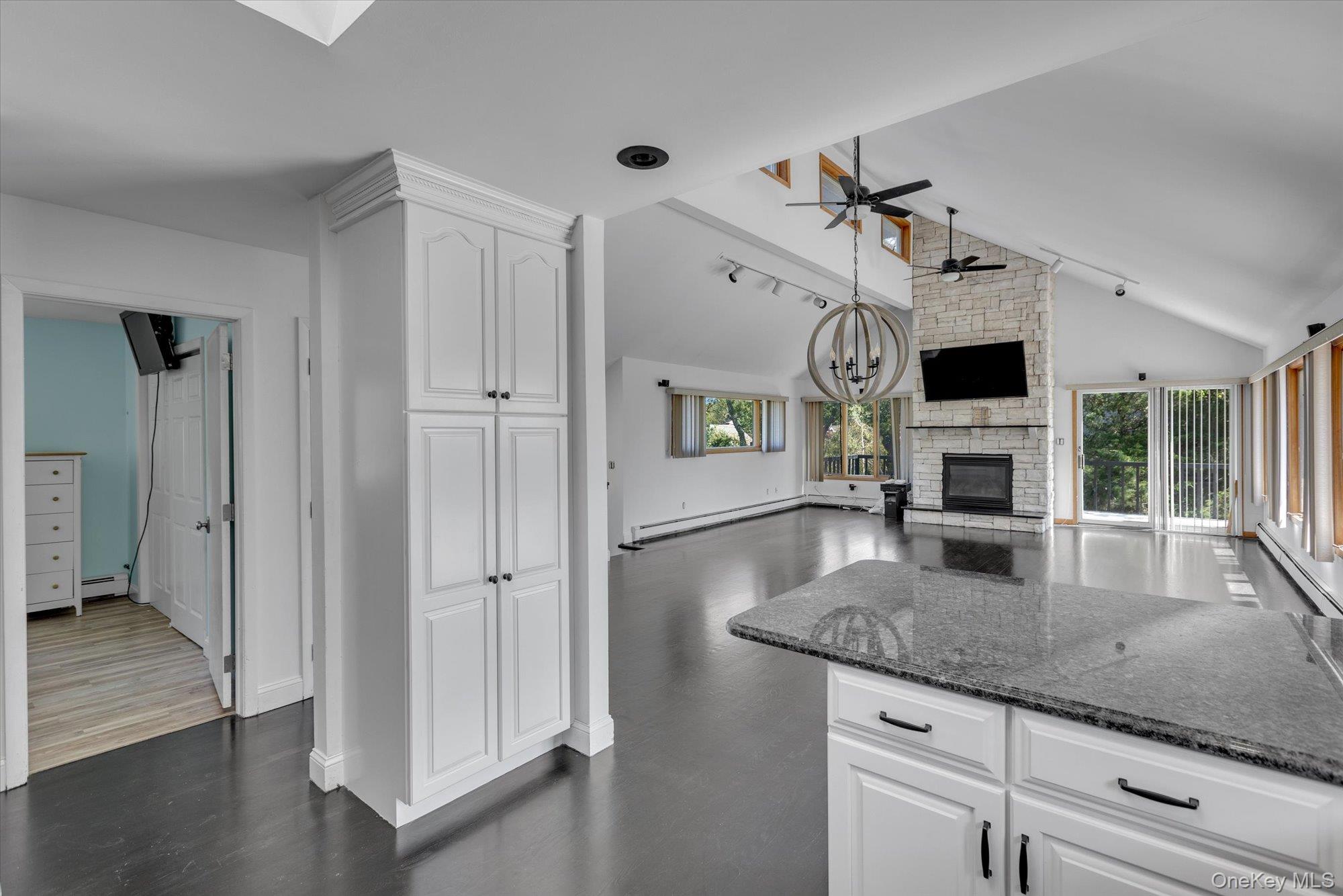 #7 photo, 34 Sedgemere Road, サフォーク郡 Center Moriches , NY 11934