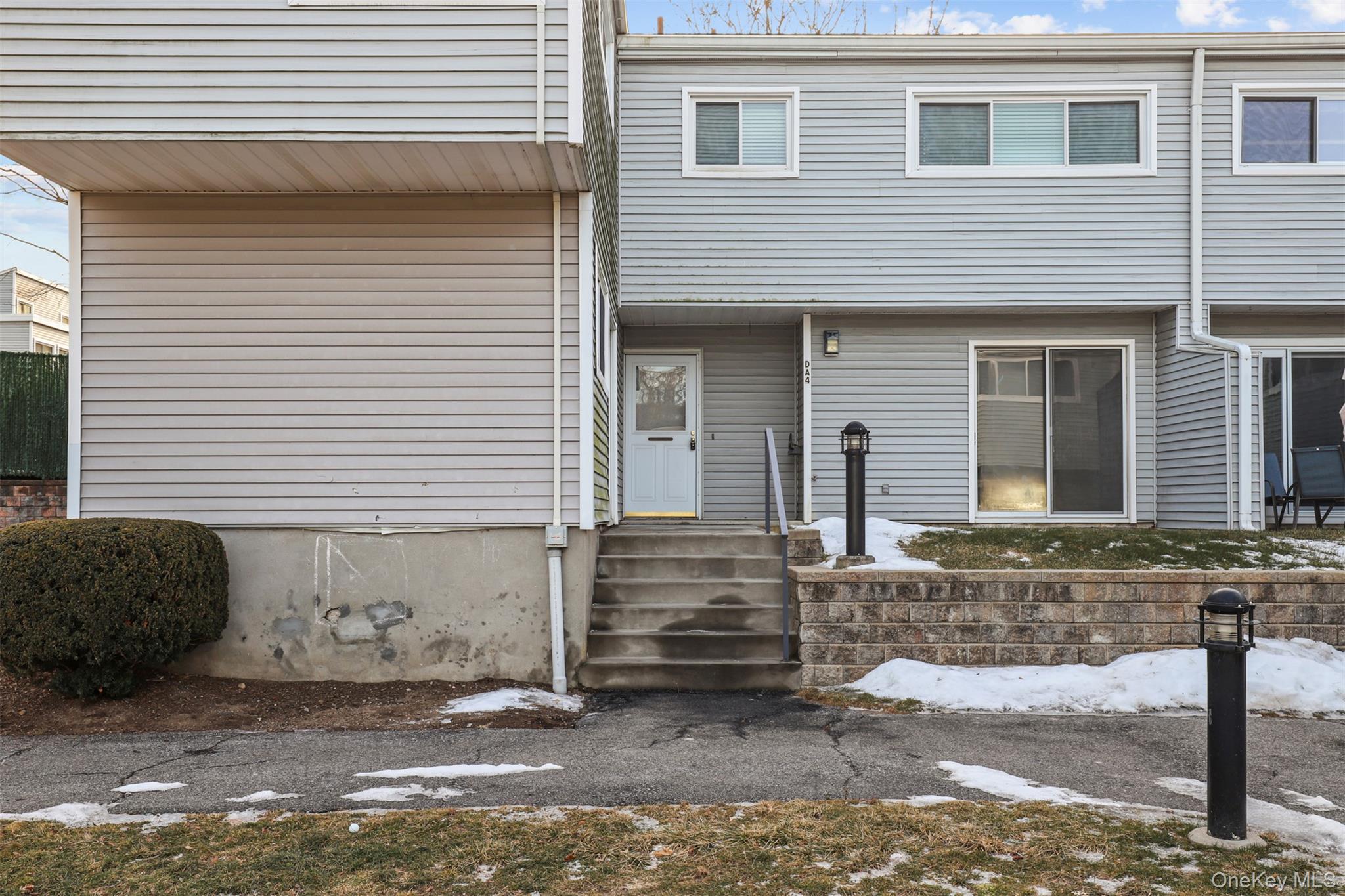 #12 photo, 208 Harris Road, Bedford Hills , NY 10507