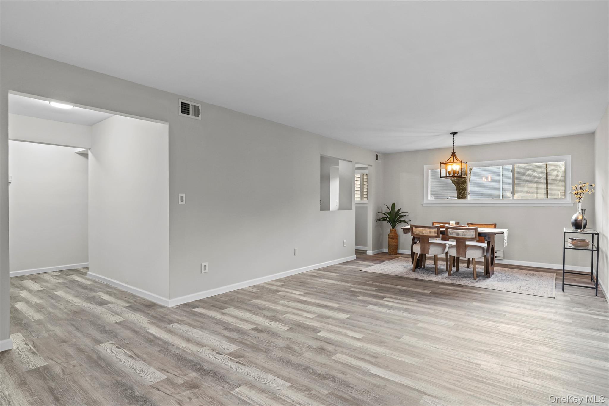 #3 photo, 208 Harris Road, Bedford Hills , NY 10507