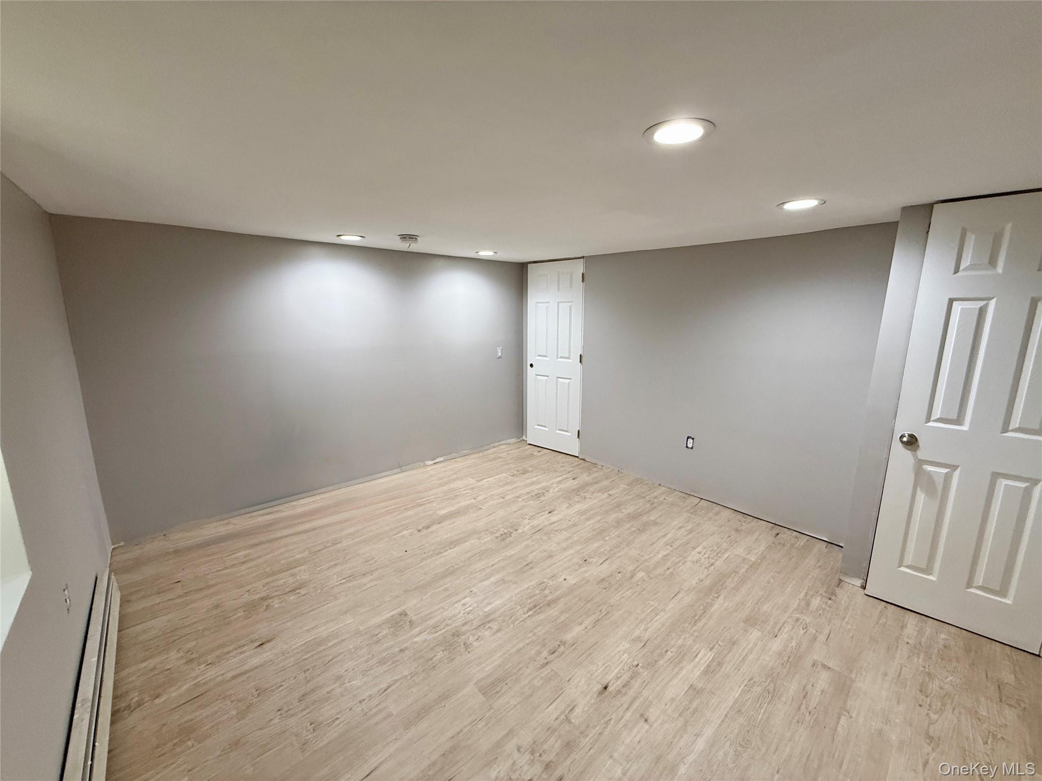 #6 photo, 220 Furrows Road, サフォーク郡 Holbrook , NY 11741